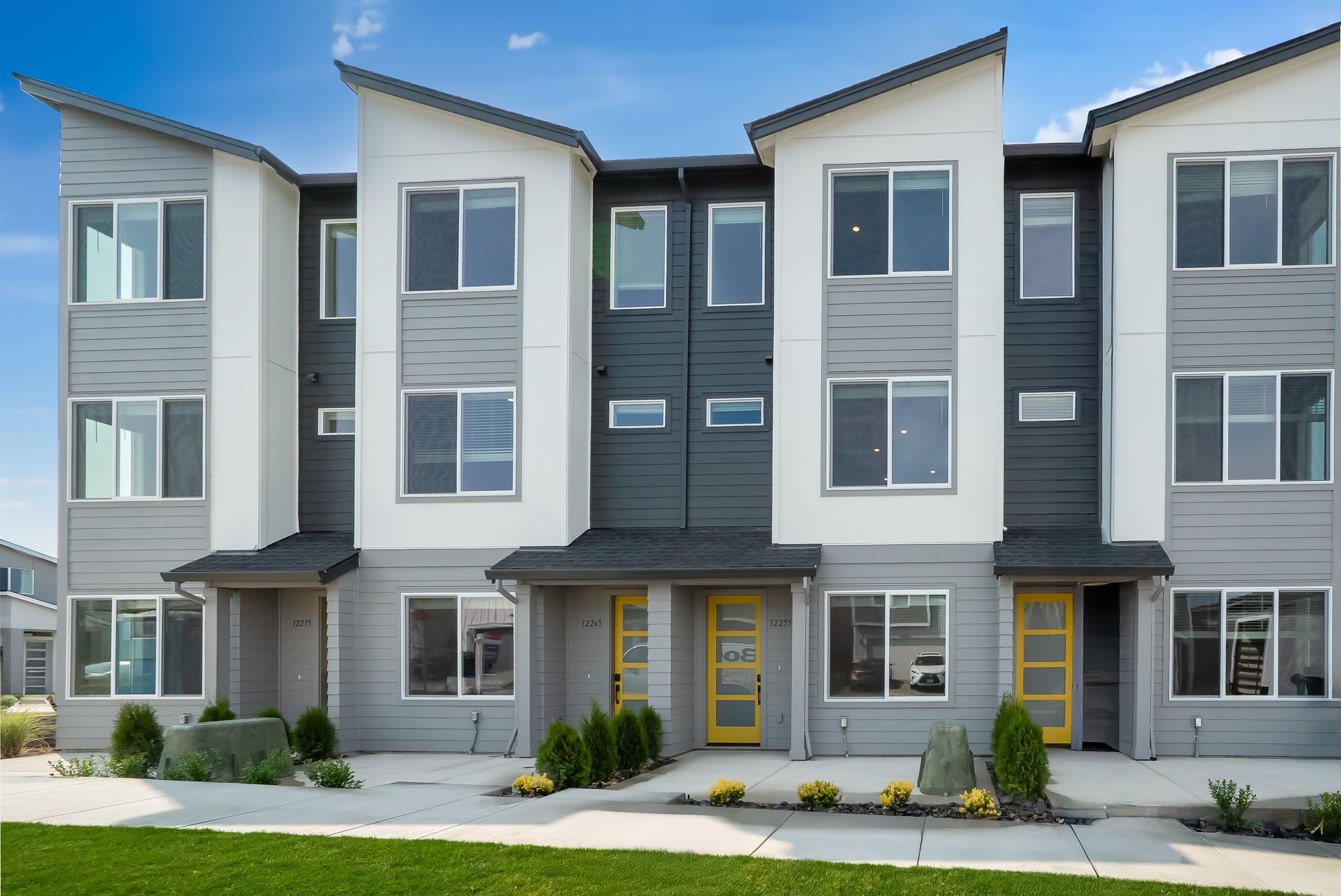 Exterior:Scholls Heights Bailey 01 (1)