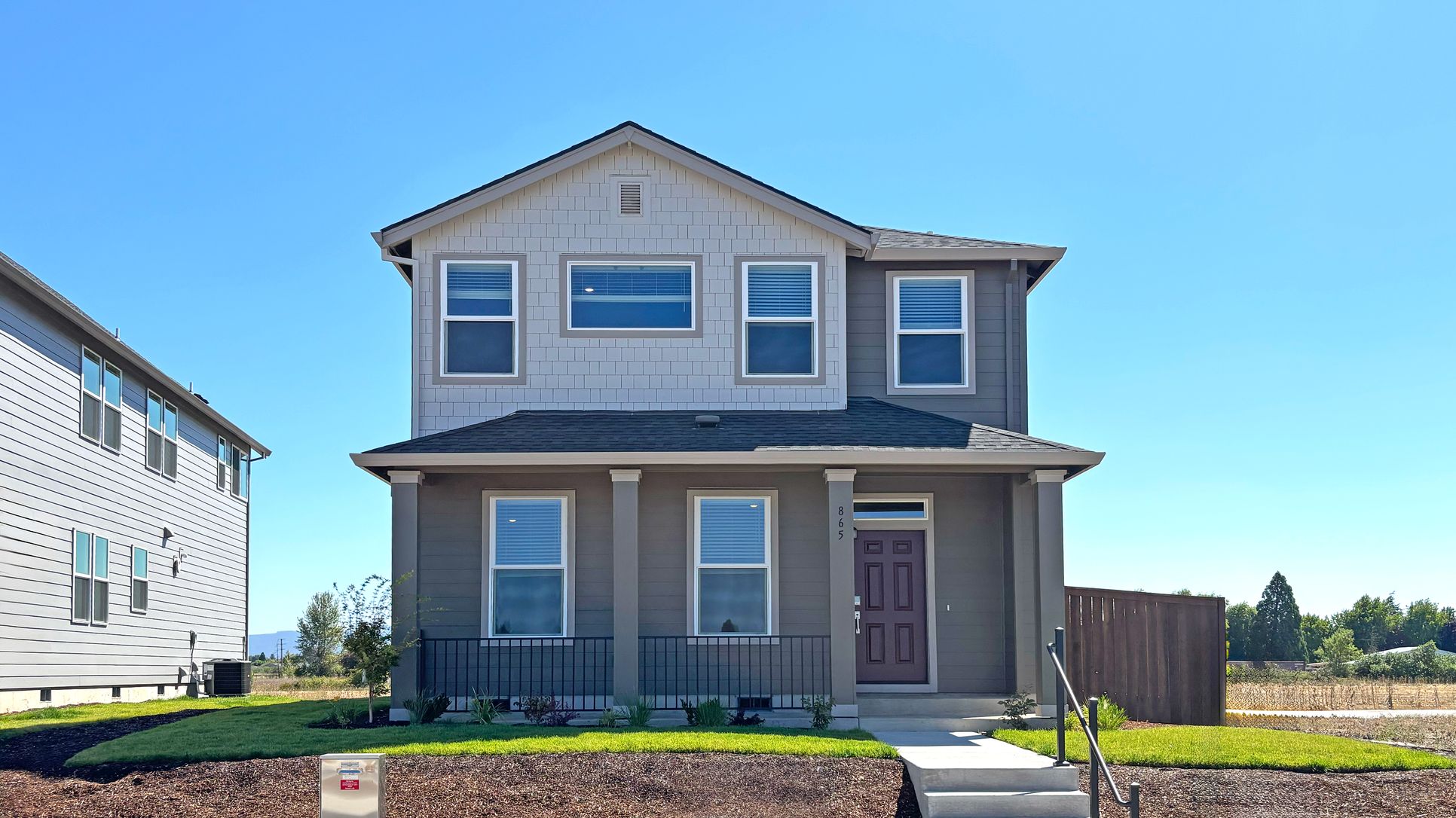 Exterior:Meadowview Calloway H S3