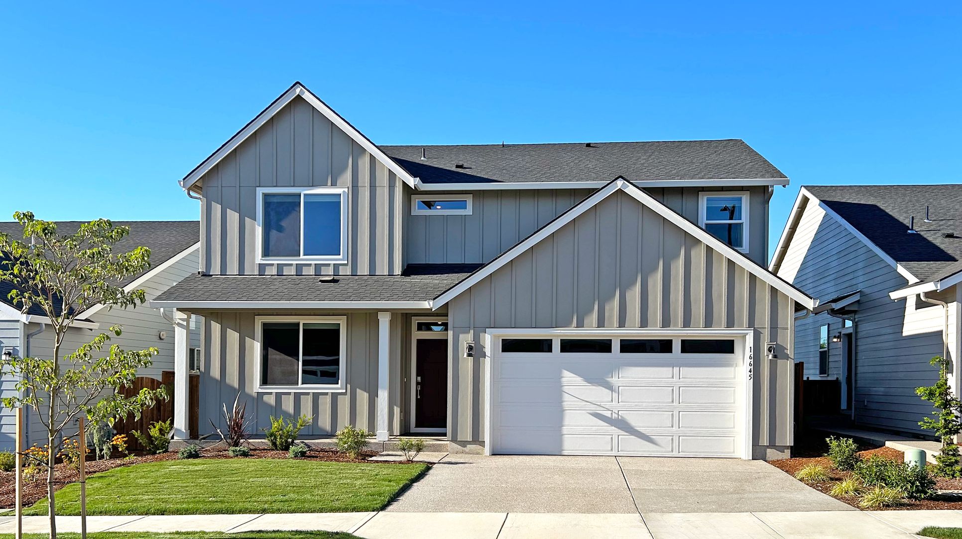 Exterior:South River Terrace Judith H S60