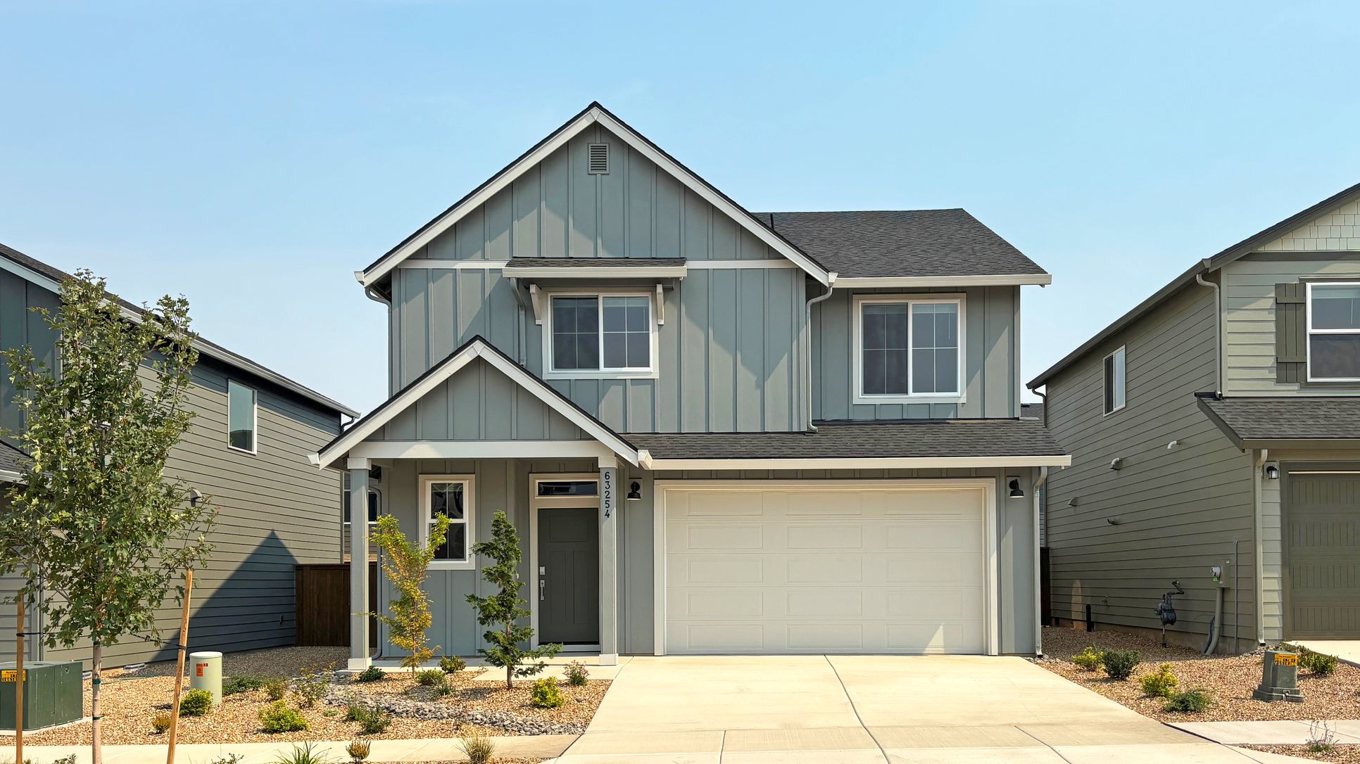 Exterior:Acadia Pointe Jade H S52