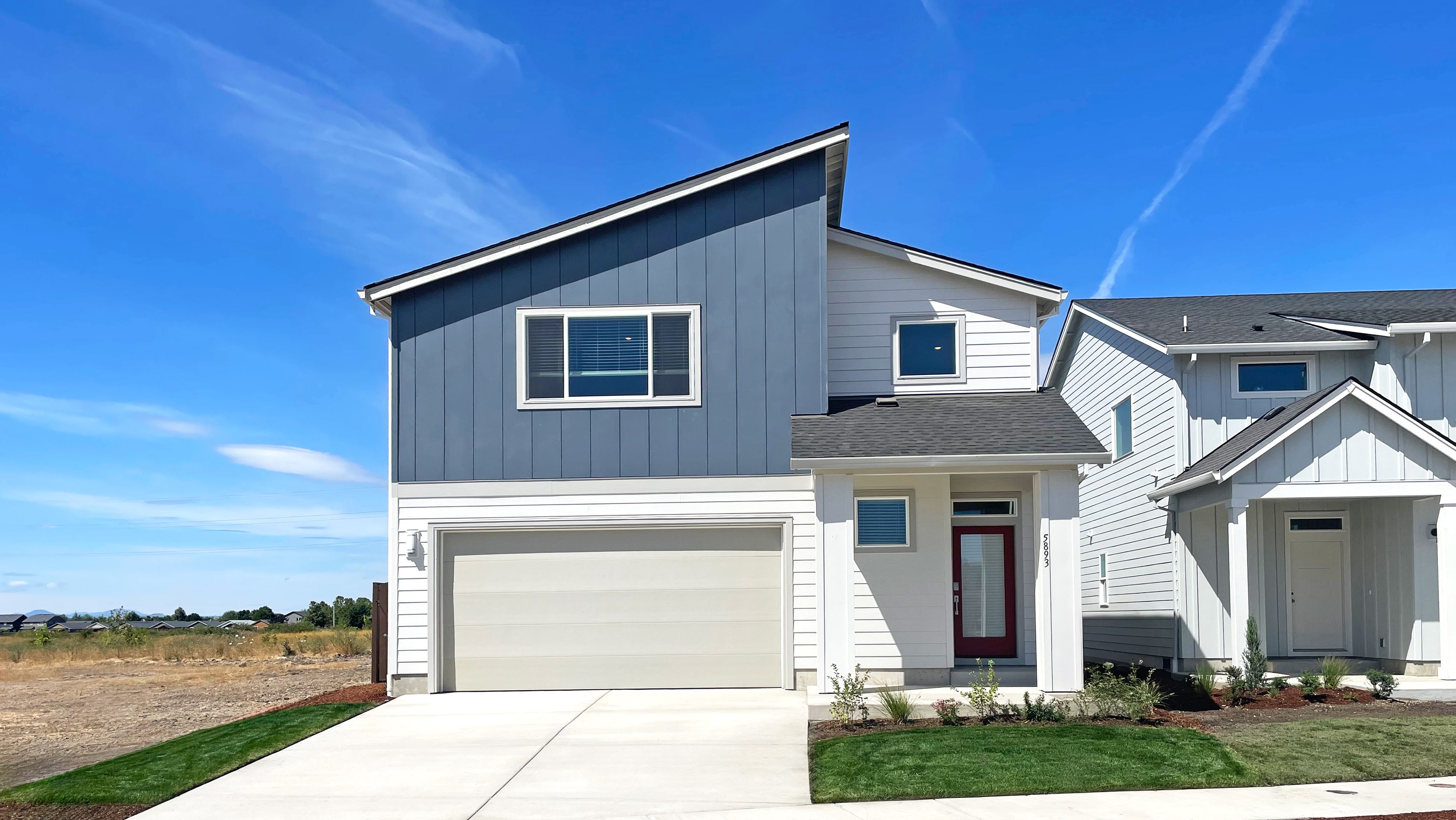 Exterior:Meadowview Maggie H S97