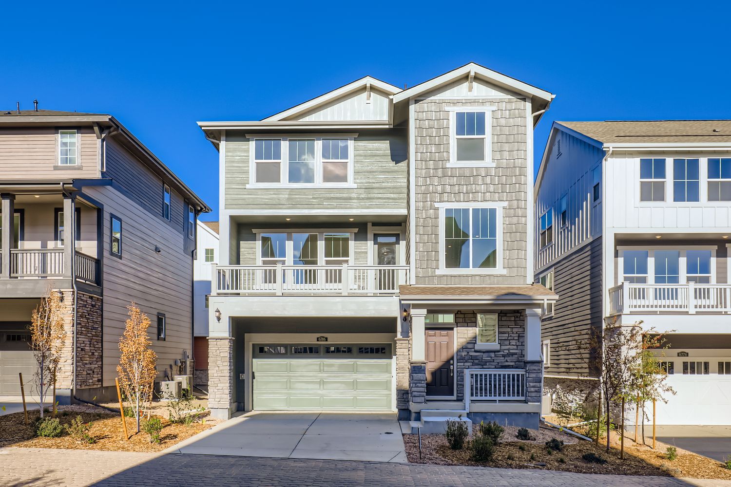 Exterior:6786 E 149th Dr Exterior Front