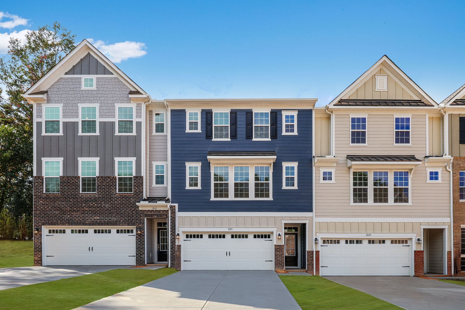 Exterior:Village Waxhaw Copeland 01