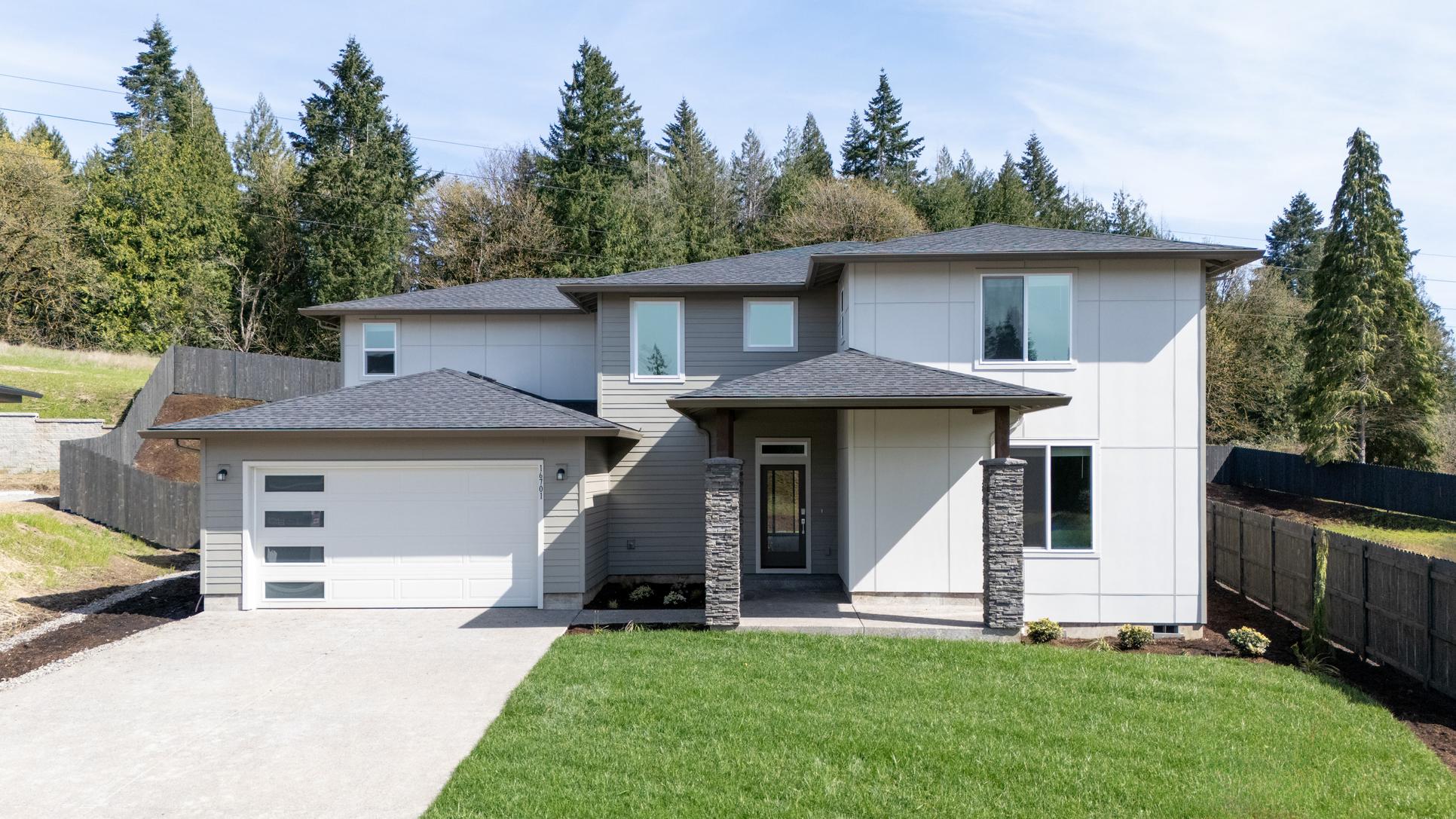 Exterior:Salmon Creek Creston H S15