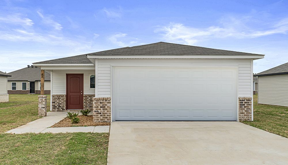 Exterior:Hill Farm Vilonia 88 Farmhouse Circle RC Tucson 0048 WEB