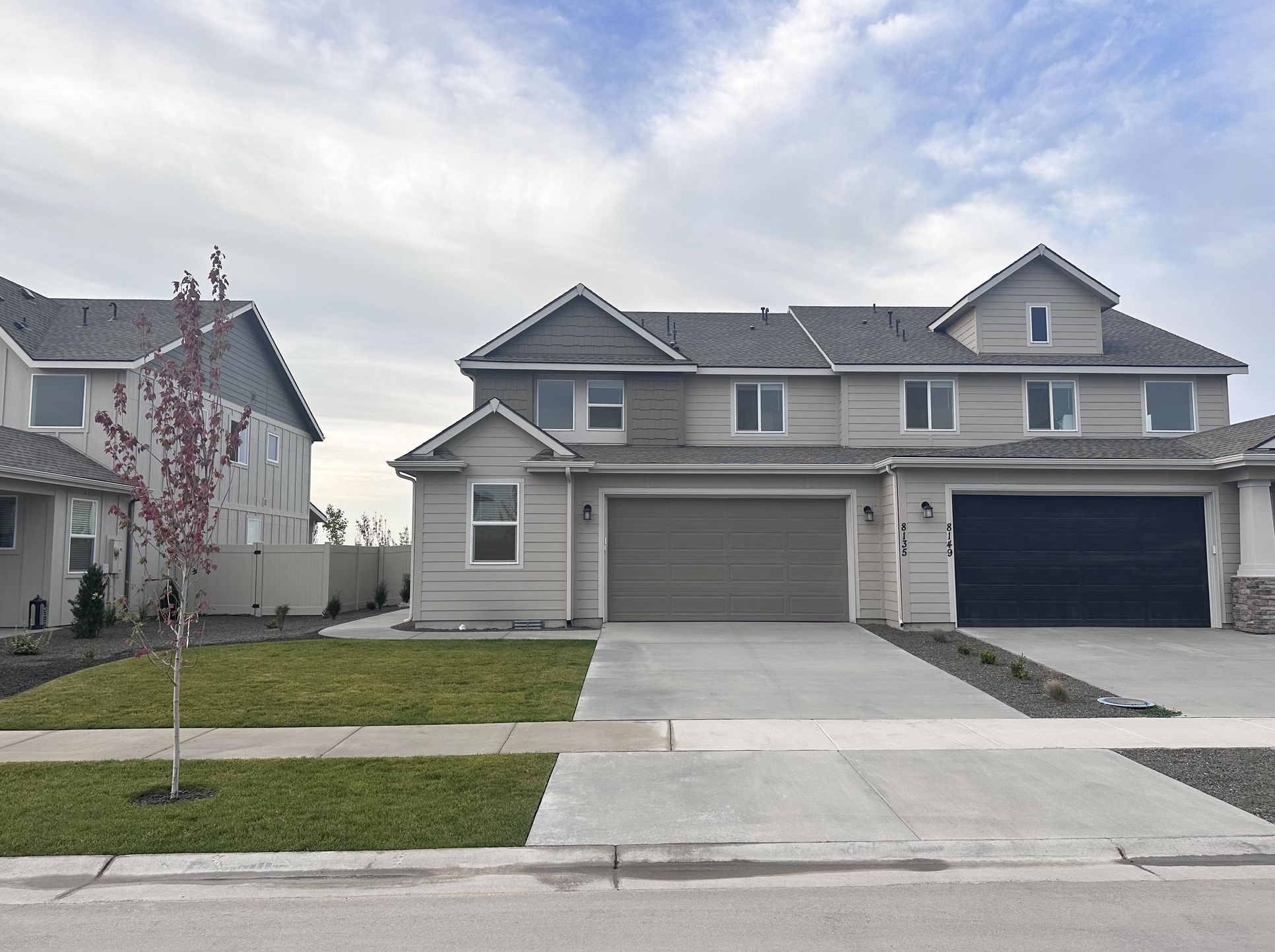 Exterior:Eagle Ridge Plan1785 H S0705 8135 Grey Alder