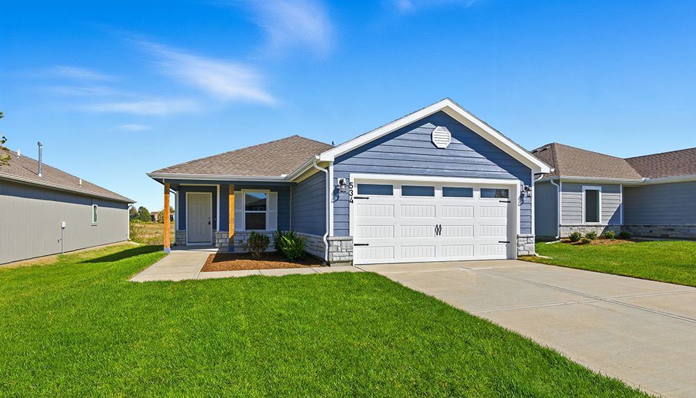 Exterior:Bridgeport I Cypress Creek 146 WEB