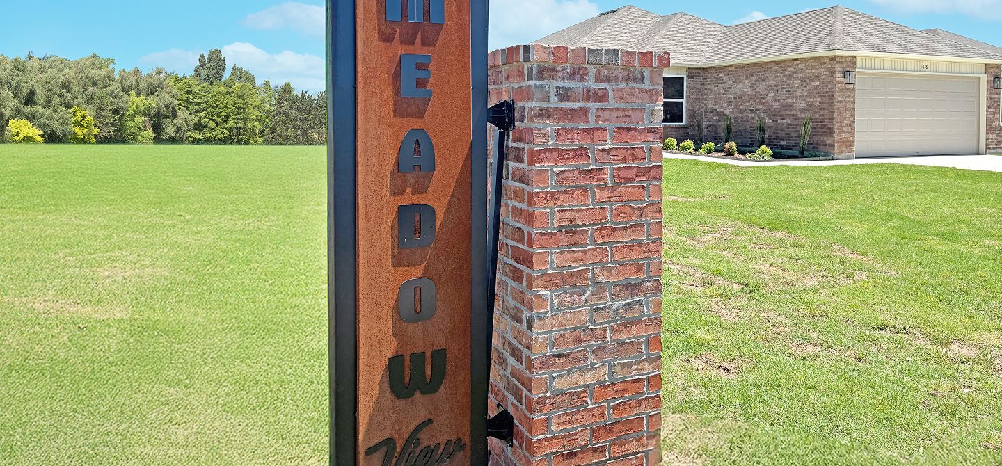 Meadow View Estates Amenity Monument