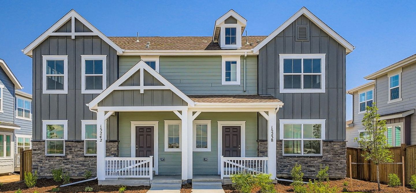 Paired Eastcreek Farm Lucent I Exterior