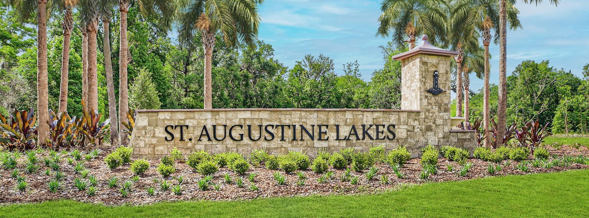 St. Augustine Lakes entry monument