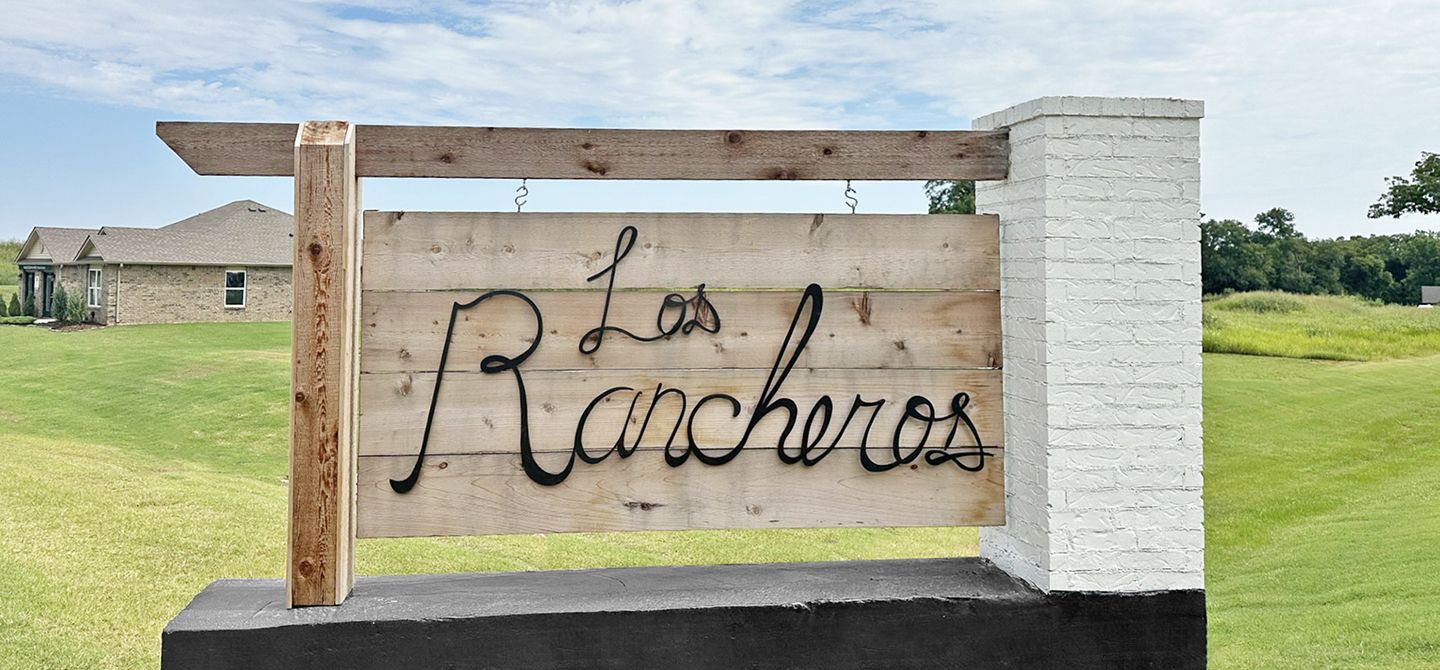Los Rancheros Amenity Monument 2of2