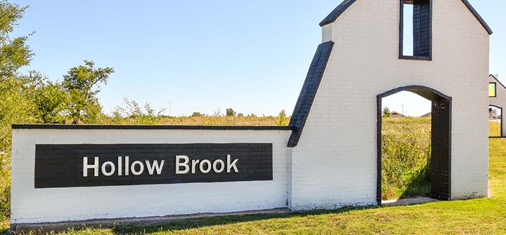 Hollow Brook Amenity Monument
