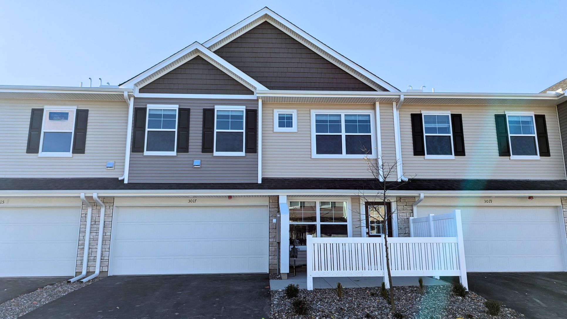 Exterior:d8b7ef53 eb06 4bfe a34a f45a4c7fe974