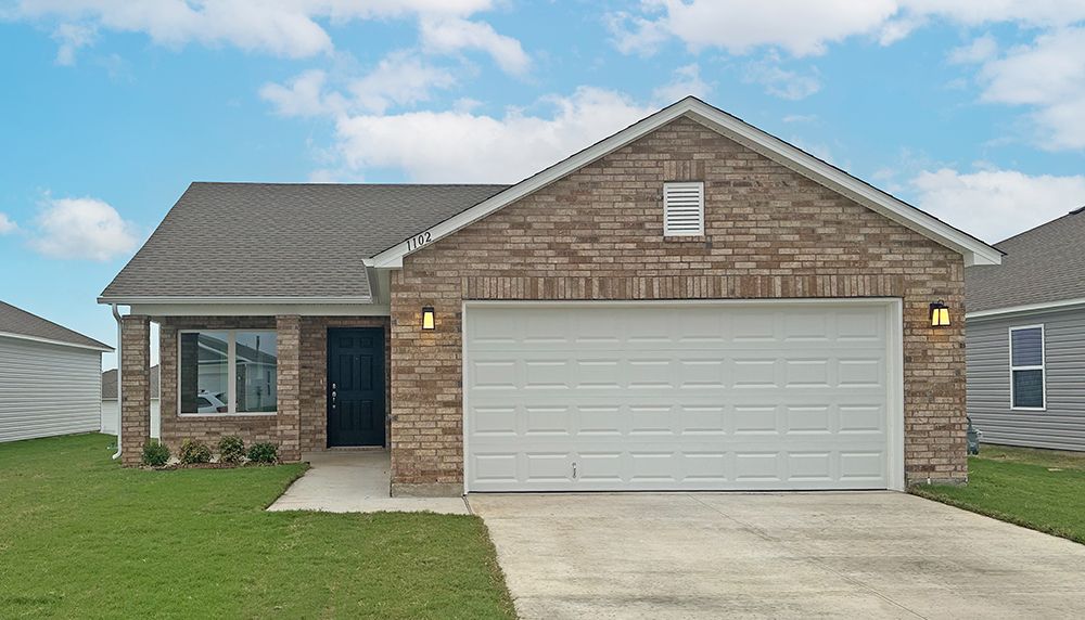 Exterior:RC Davenport 1102 W Lawton Claremore 0715 WEB