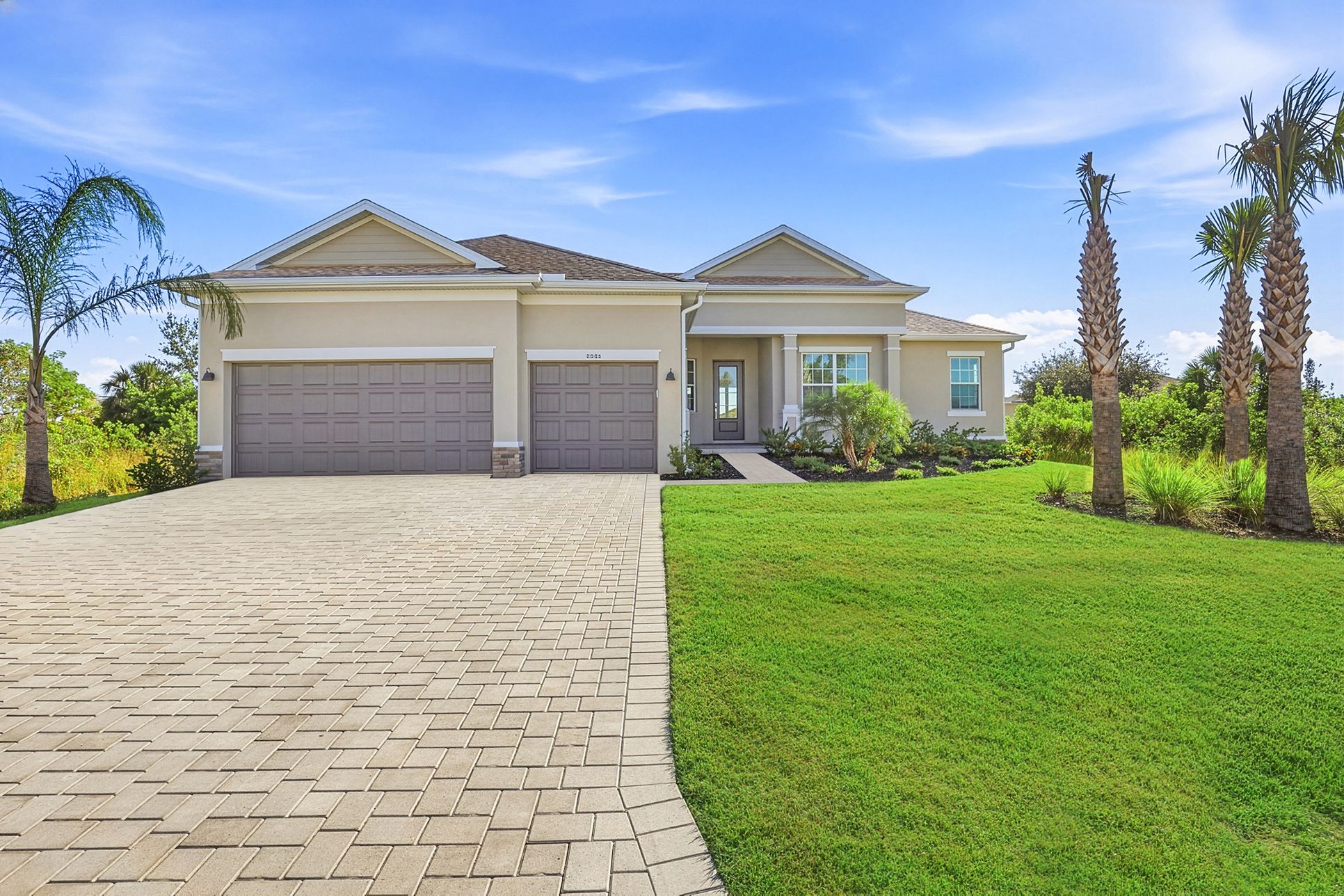 Exterior:South Gulf Coast Oakmont II 01 (1)