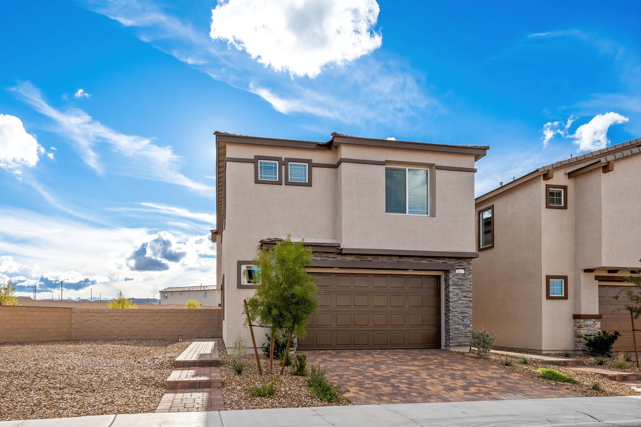 Exterior:1 web or mls Lennar   2613 Sunrise Mist Pl 02