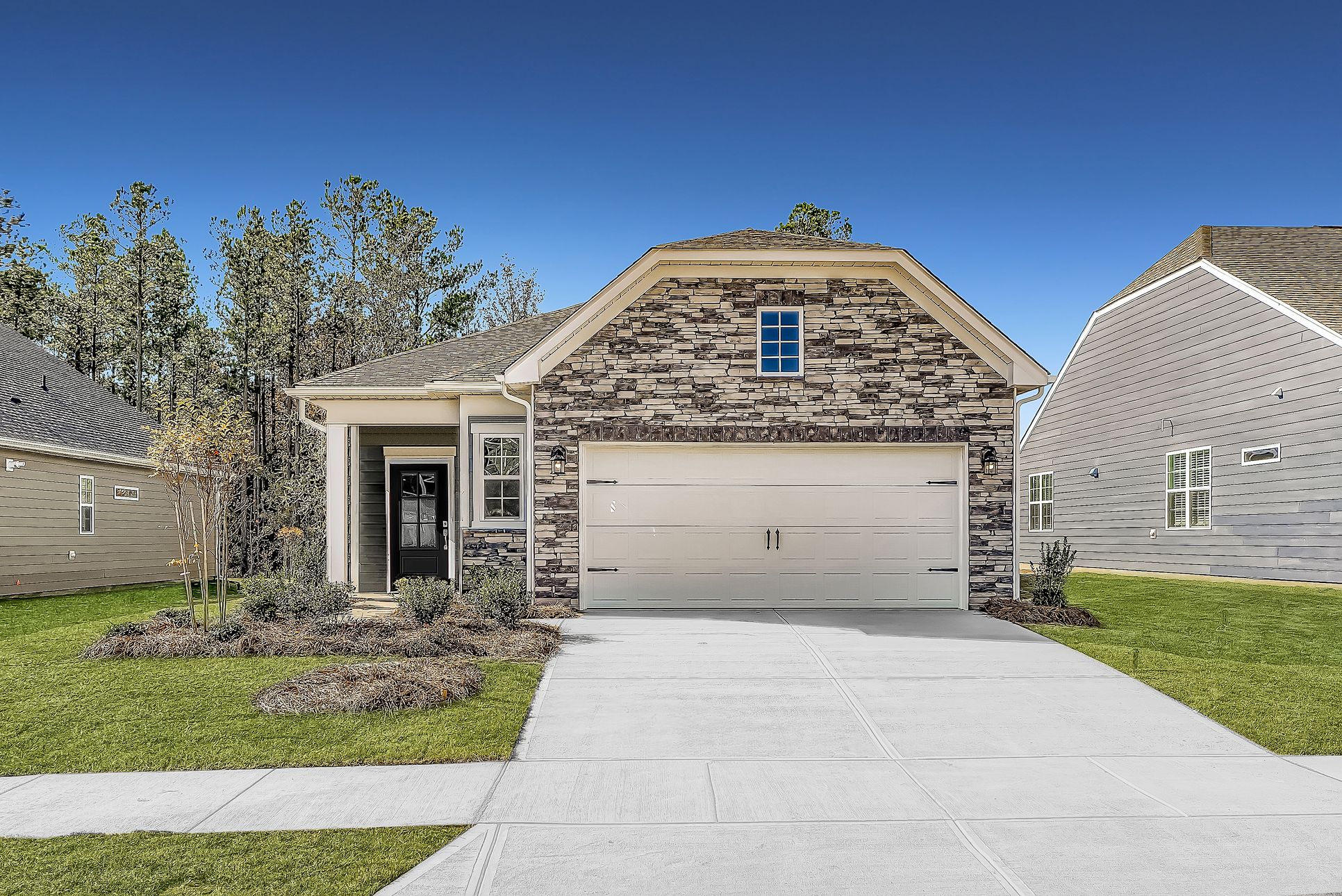 Exterior:1893 Bentwind Rd Print Quality 001 01 Exterior Front