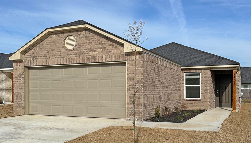 Exterior:Rc Cooper at 8821 Preston Wood Dr, Fort Smith, AR WEB 0032