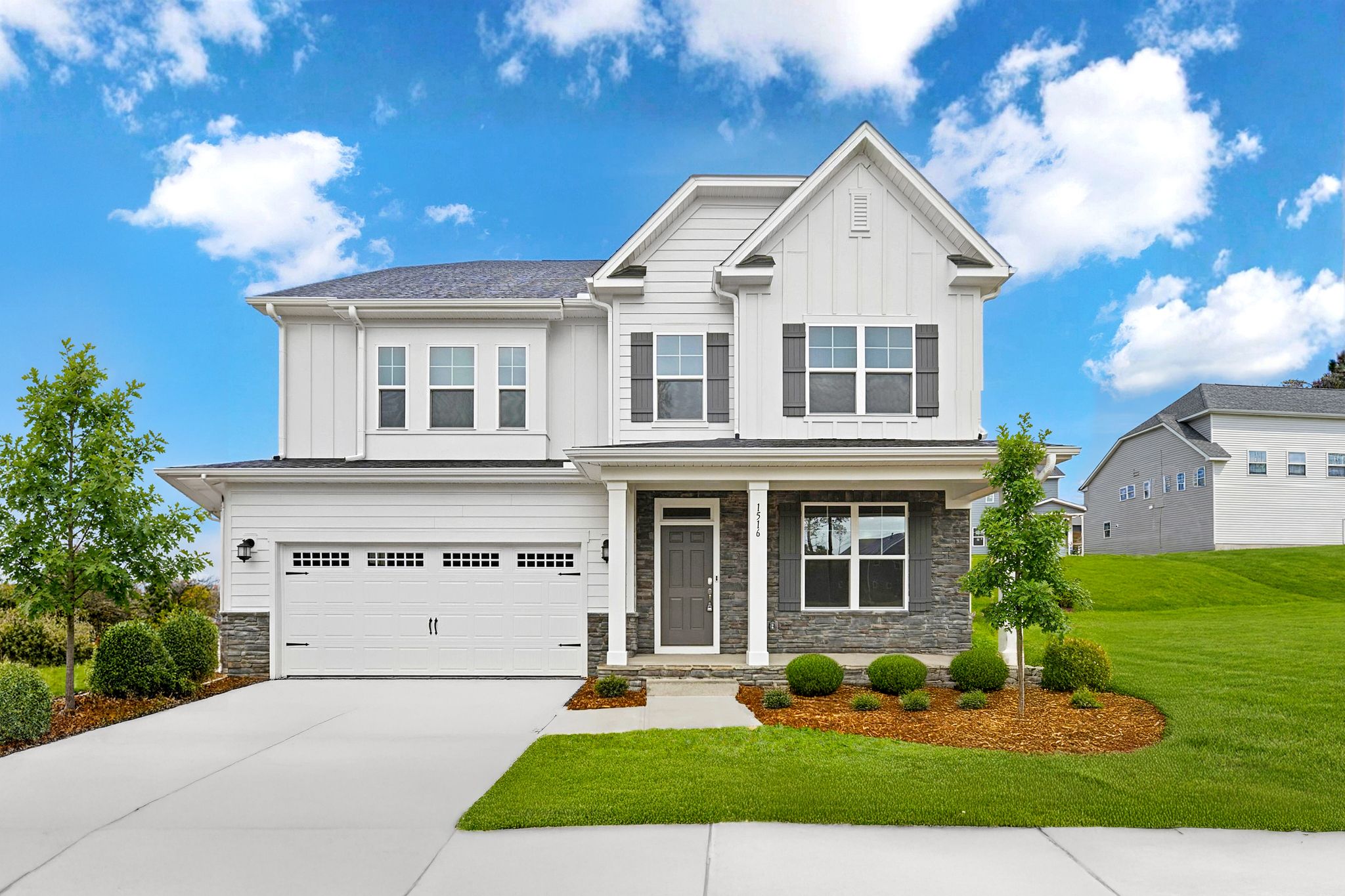 Exterior:Stoneriver Galvani II Front 1of1