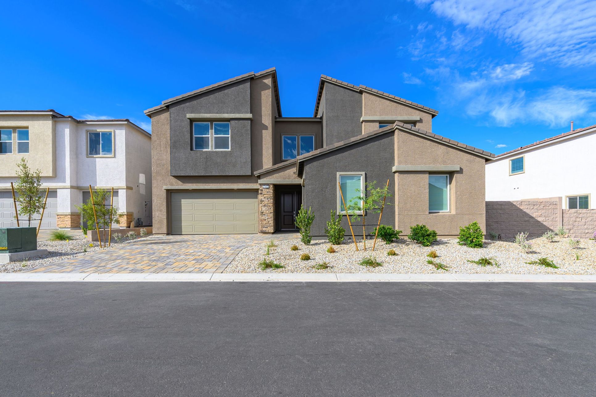 Exterior:1 web or mls Lennar 7412 Cloud Gates Front Exterior 1