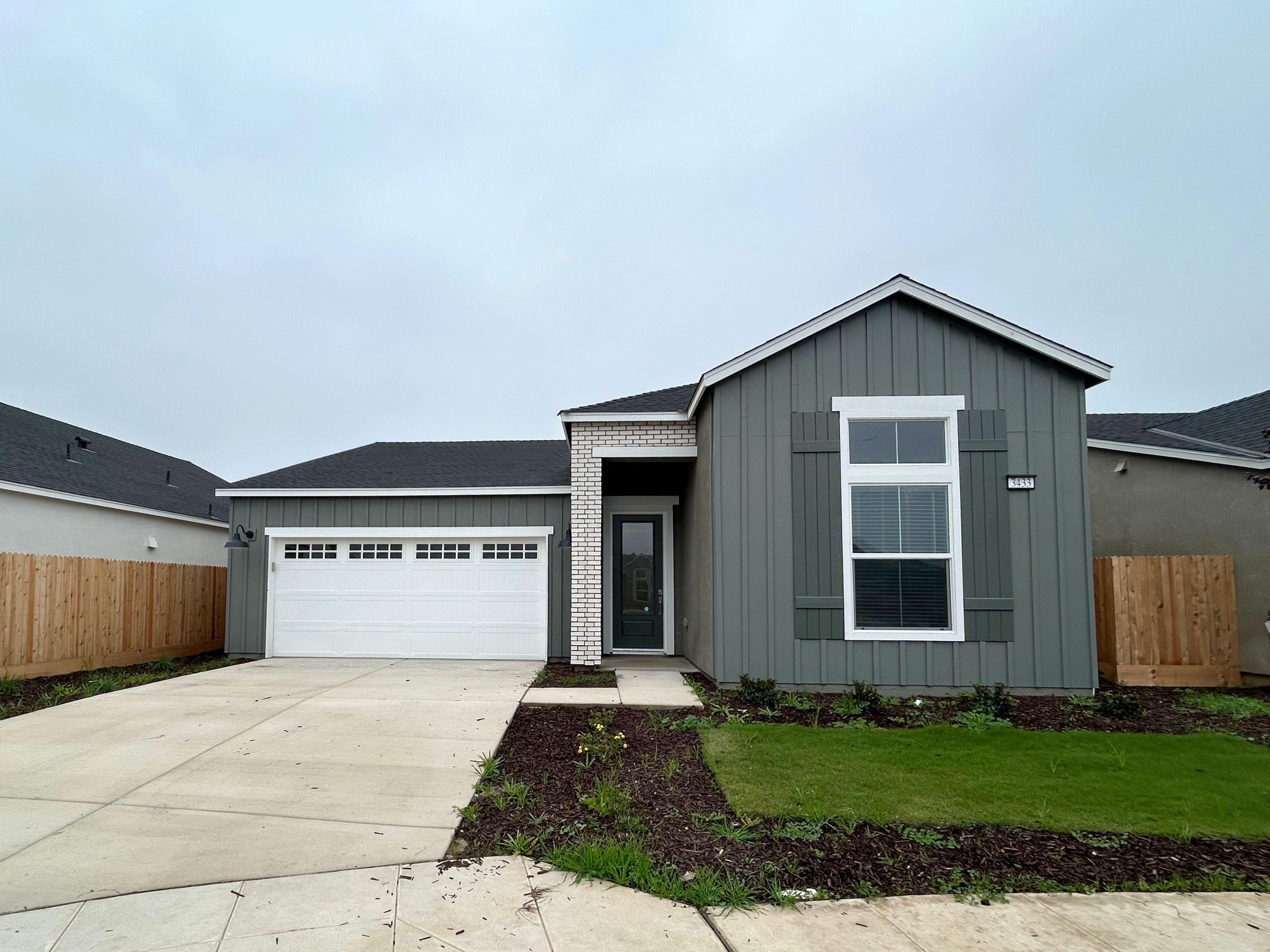 Exterior:Untitled design (25)