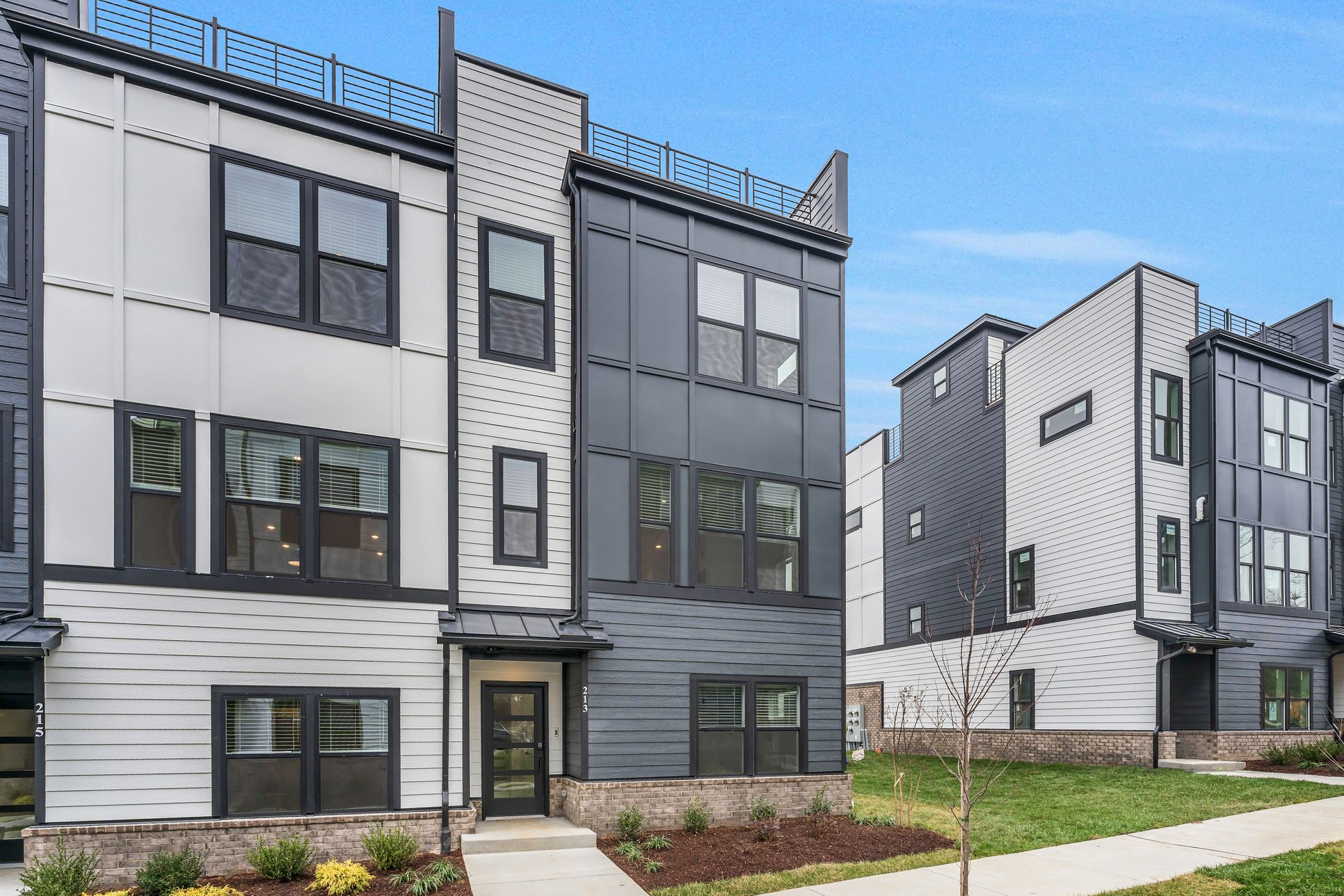 Exterior:213 HARMONY EXTERIOR