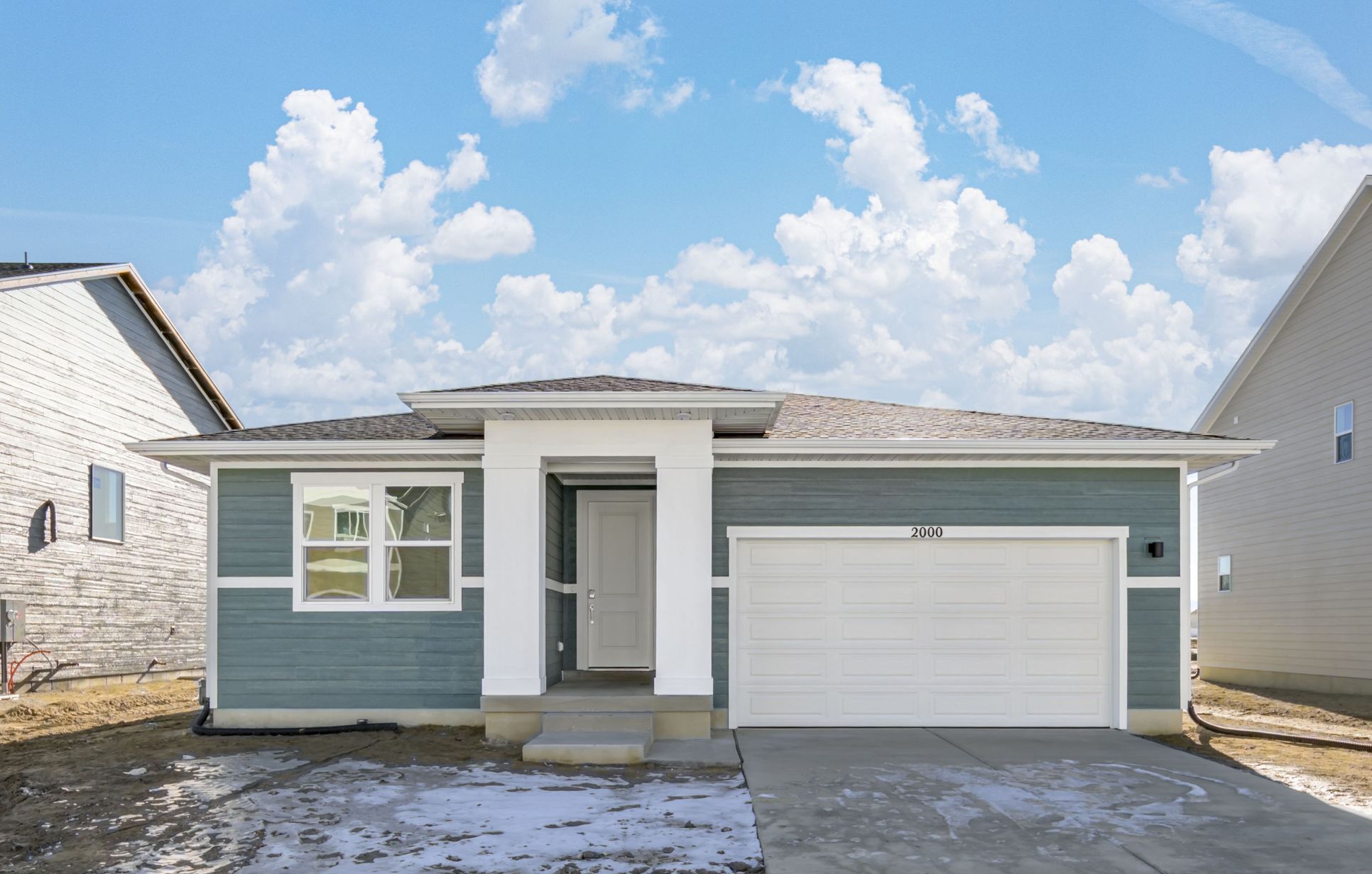 Exterior:Exterior WE B2