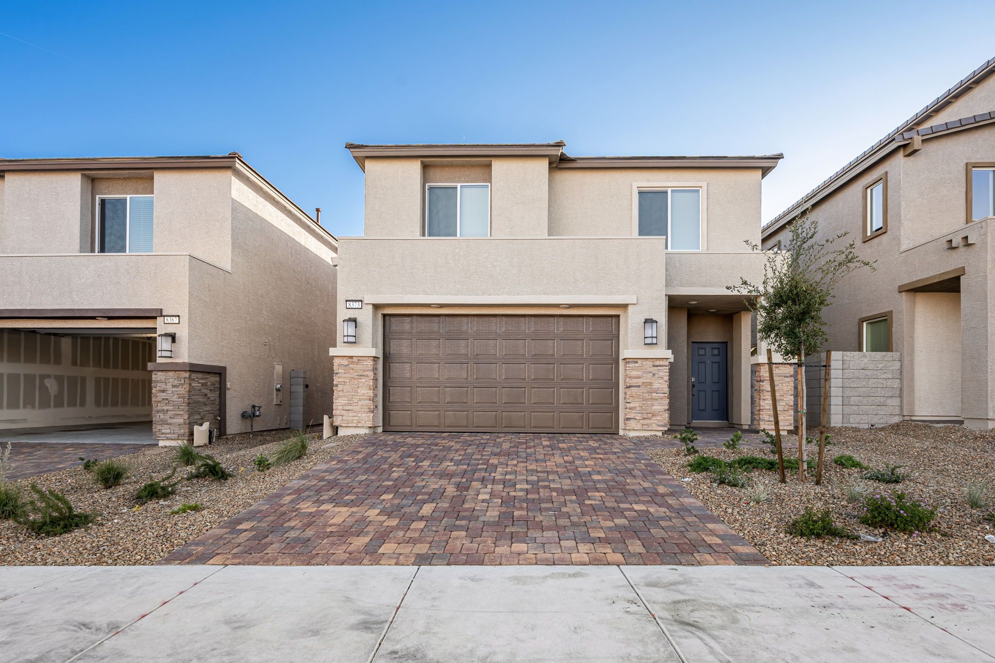 Exterior:25 web or mls Lennar  8373 W  Rochelle Ave 02