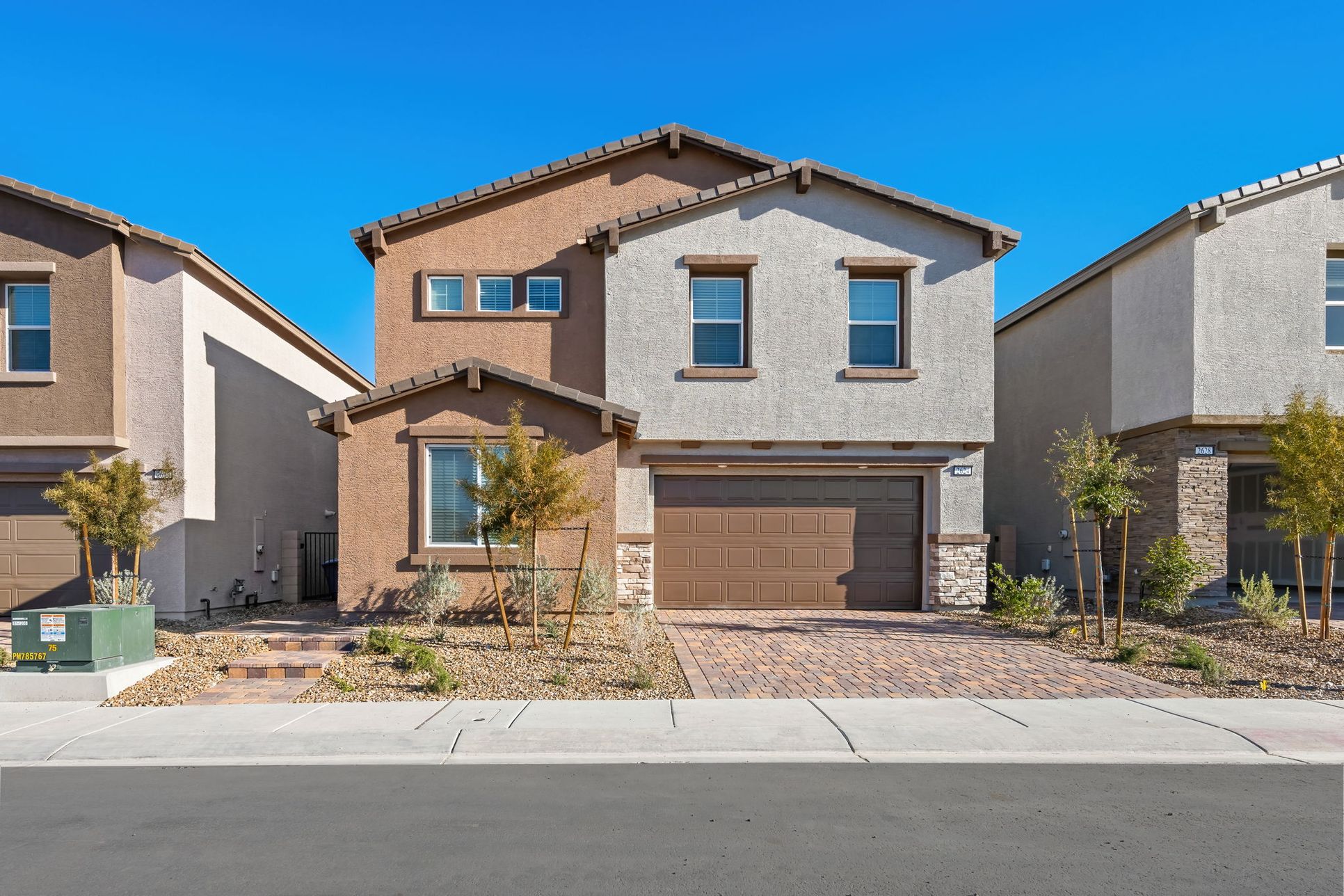 Exterior:1 web or mls Lennar 2624 Sunrise Mist Pl 1