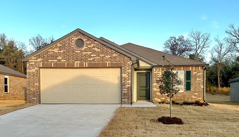 Exterior:3880 Ada Ave Edit WEB