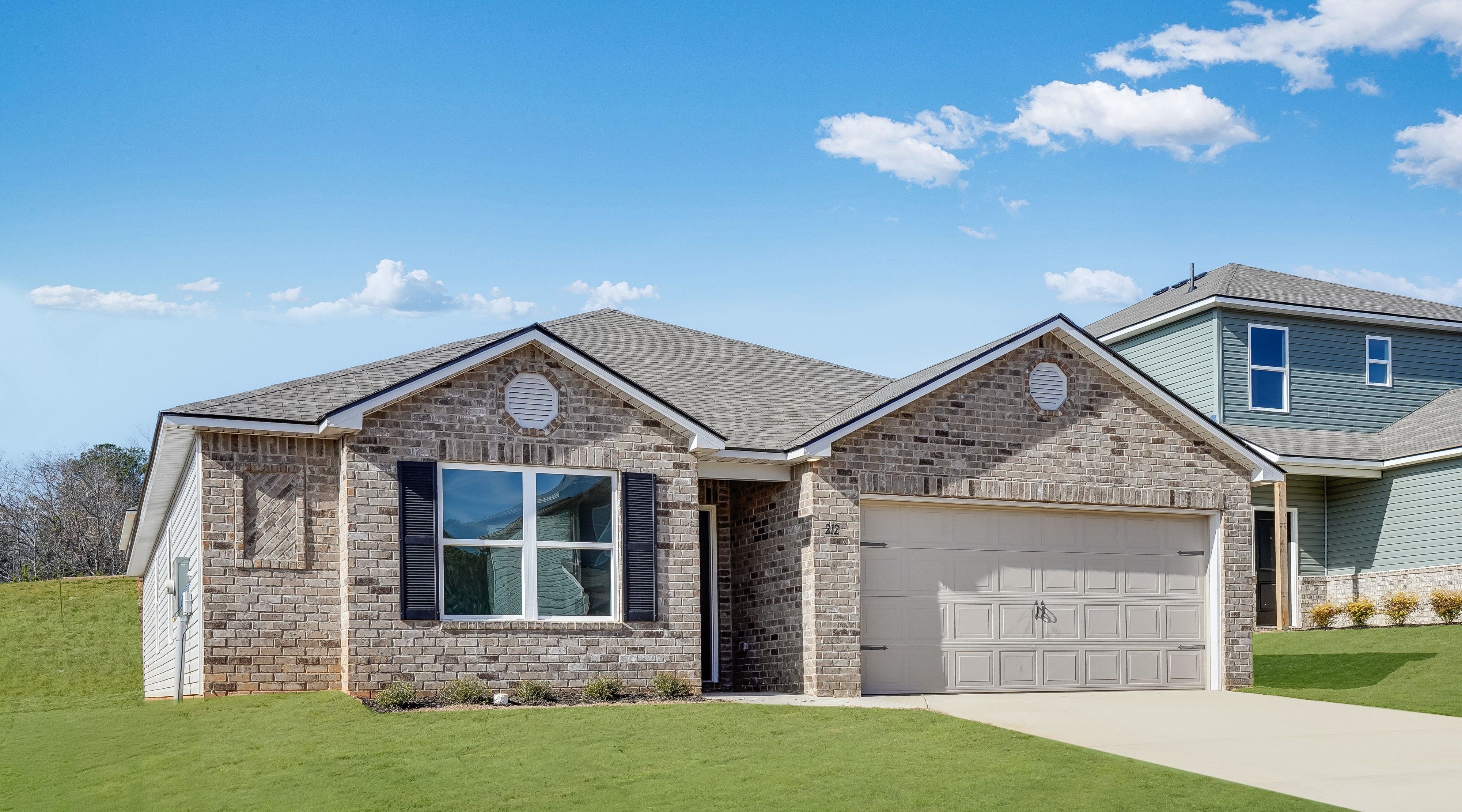 Exterior:f94ddd42 33f2 4709 969b fd1b19e475ca