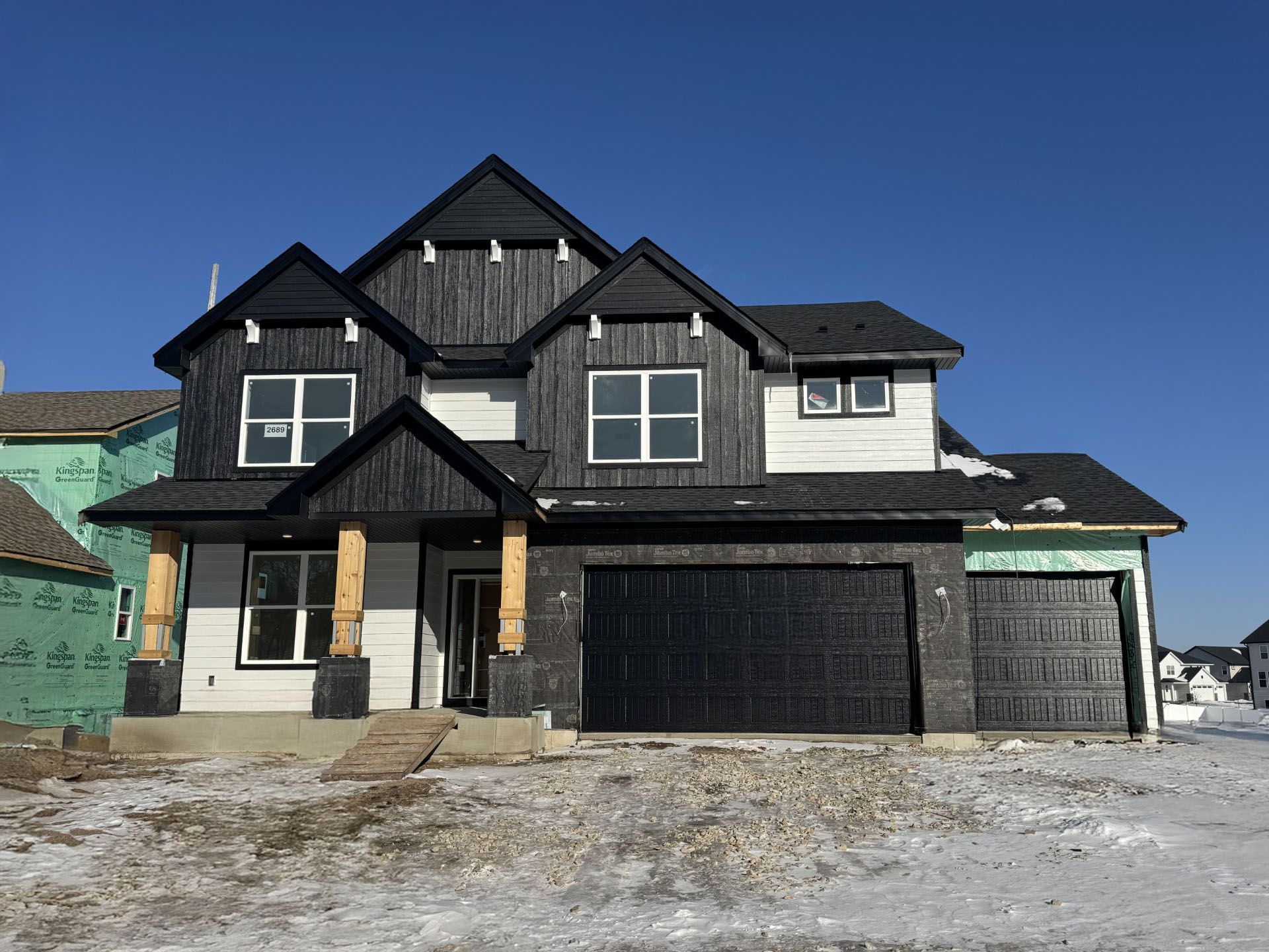 Exterior:thumbnail IMG 9976 copy