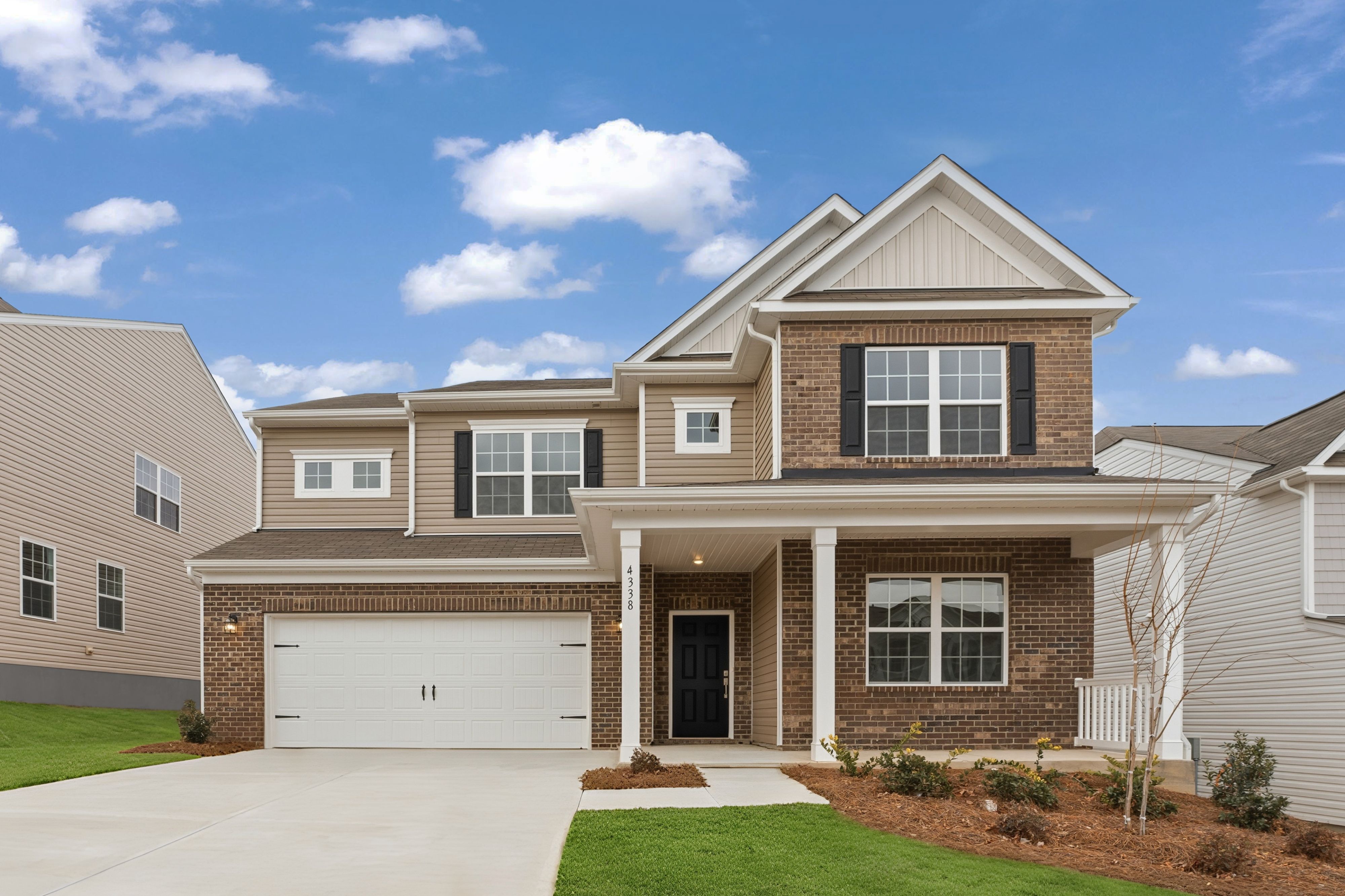 Exterior:Shannon Woods Forsyth 1
