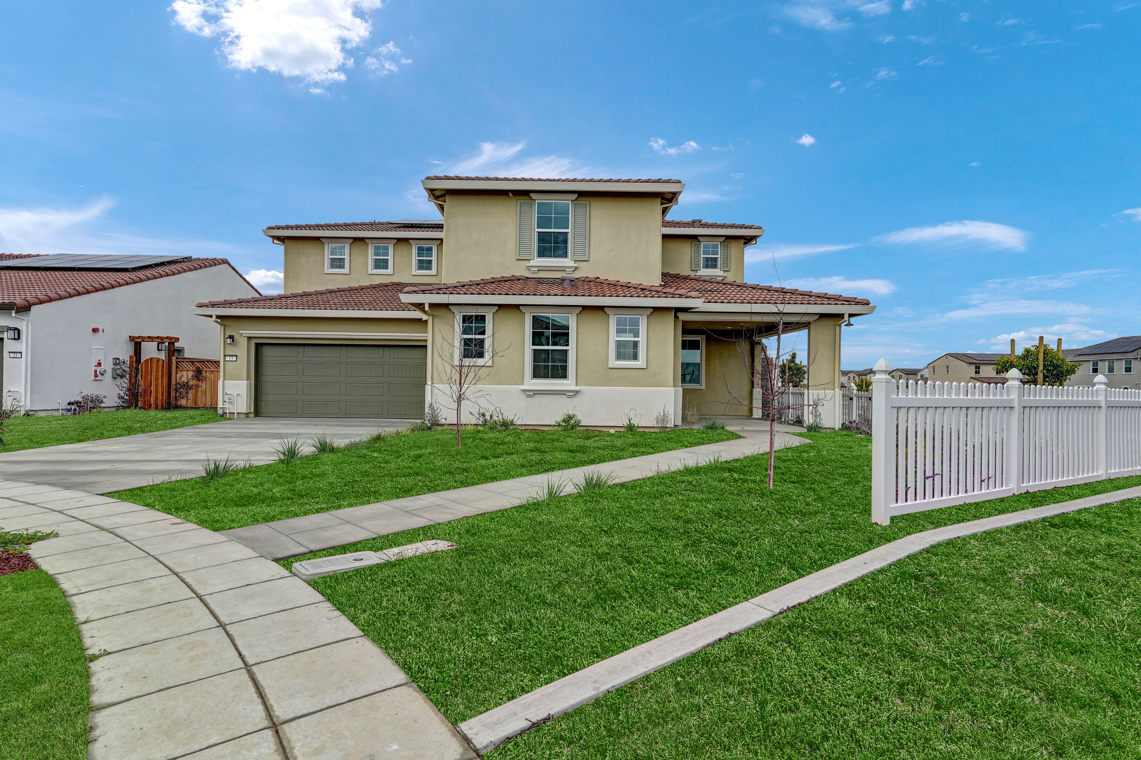 Exterior:Turano Residence3 X 3