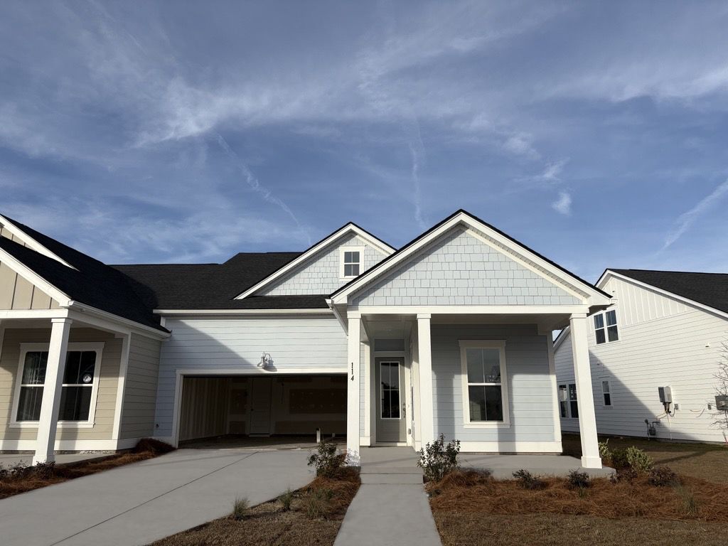 Exterior:Villas Carnes Crossroads Bennett Exterior B