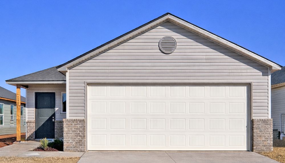 Exterior:1193082 1202 Colt Dr Mitchell WEB 2612