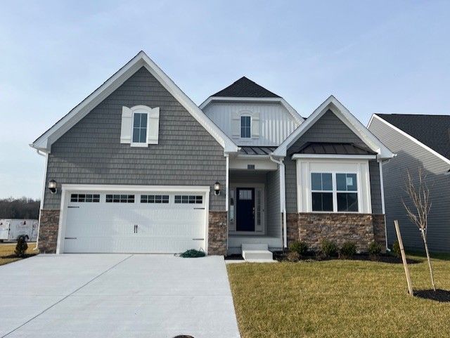 Exterior:L001 29221 OXFORD DR