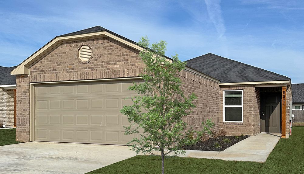 Exterior:Rc Cooper at 8821 Preston Wood Dr, Fort Smith, AR WEB