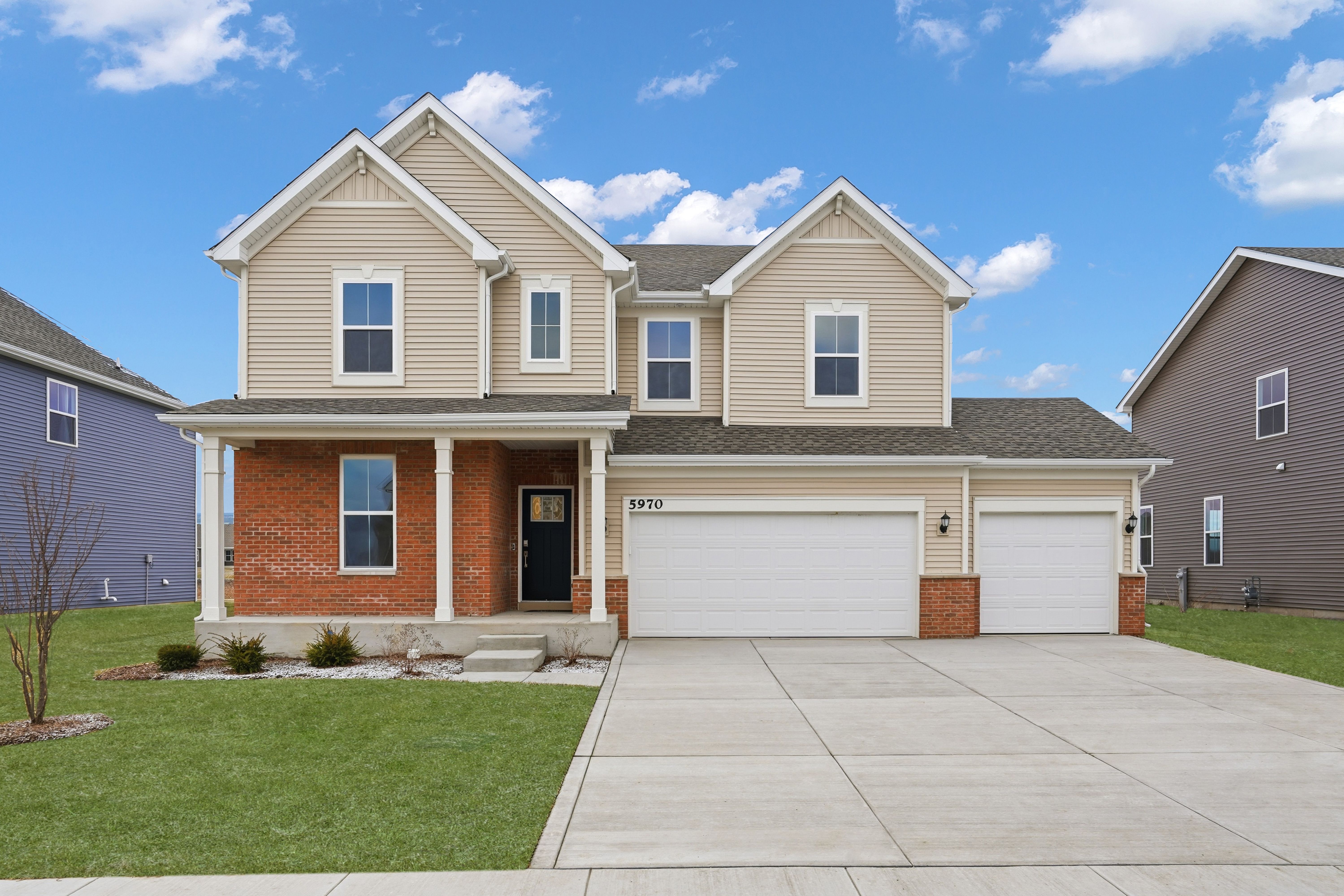 Exterior:Aylesworth Medallion San Gabriel 1