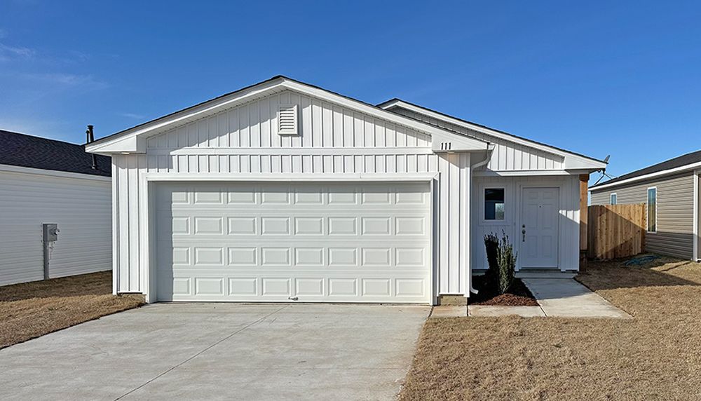 Exterior:111 N Cattle WEB