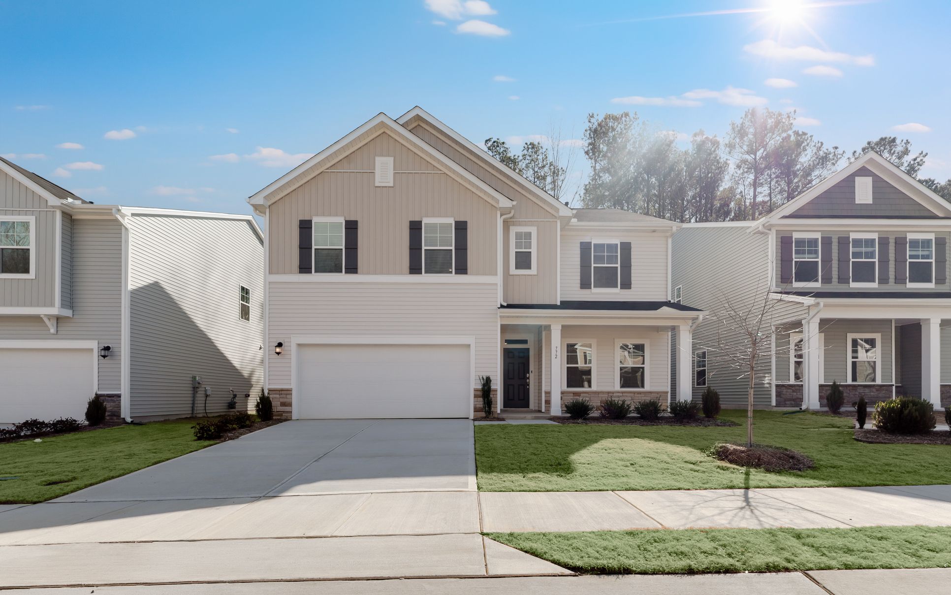 Exterior:Sherri Downs Leighton 1