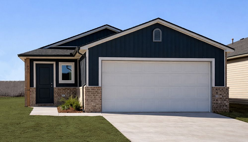 Exterior:1025 Blue Ridge edit grass WEB