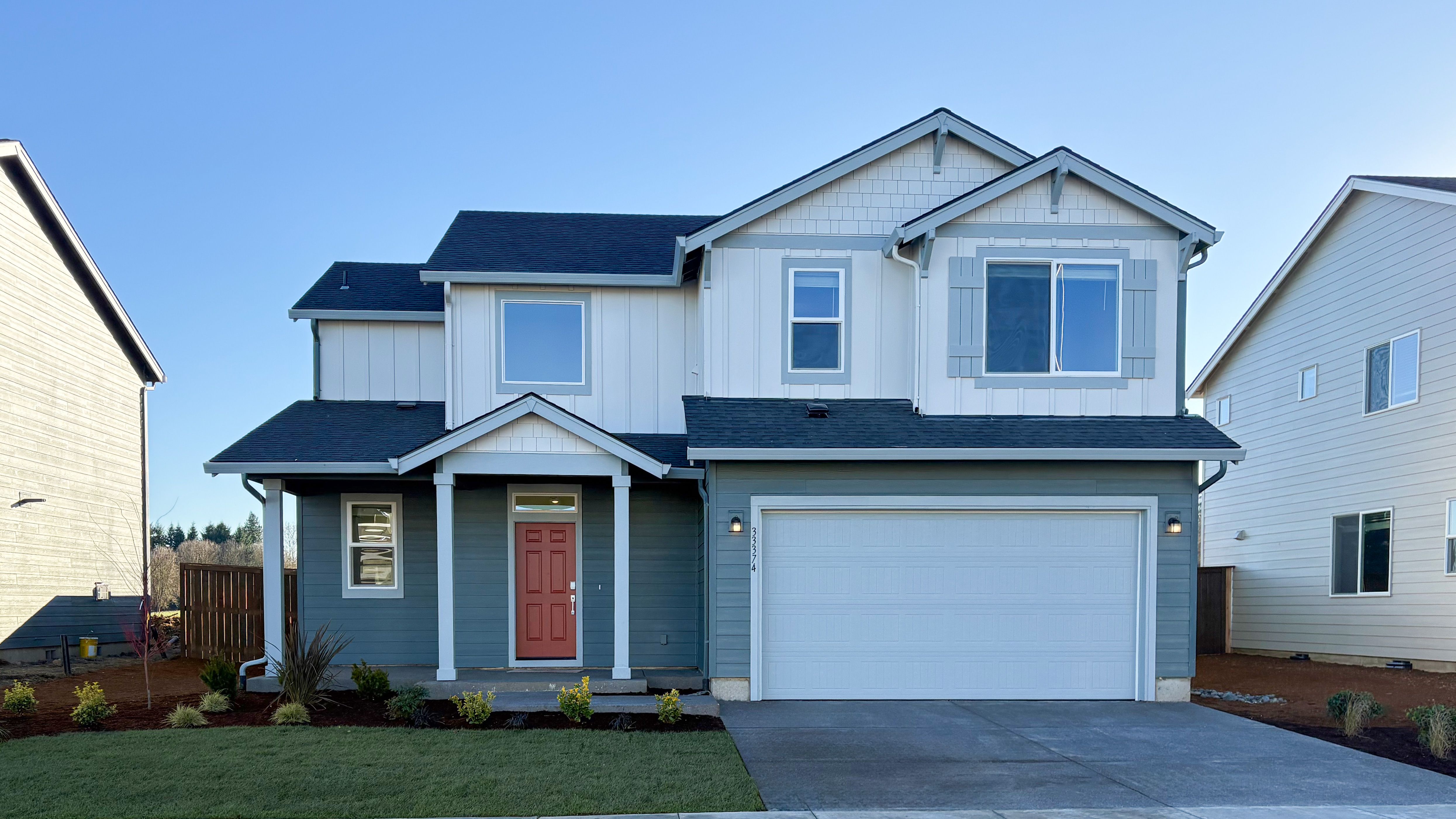 Exterior:Dutch Canyon Carmichael QMI H S133 Exterior