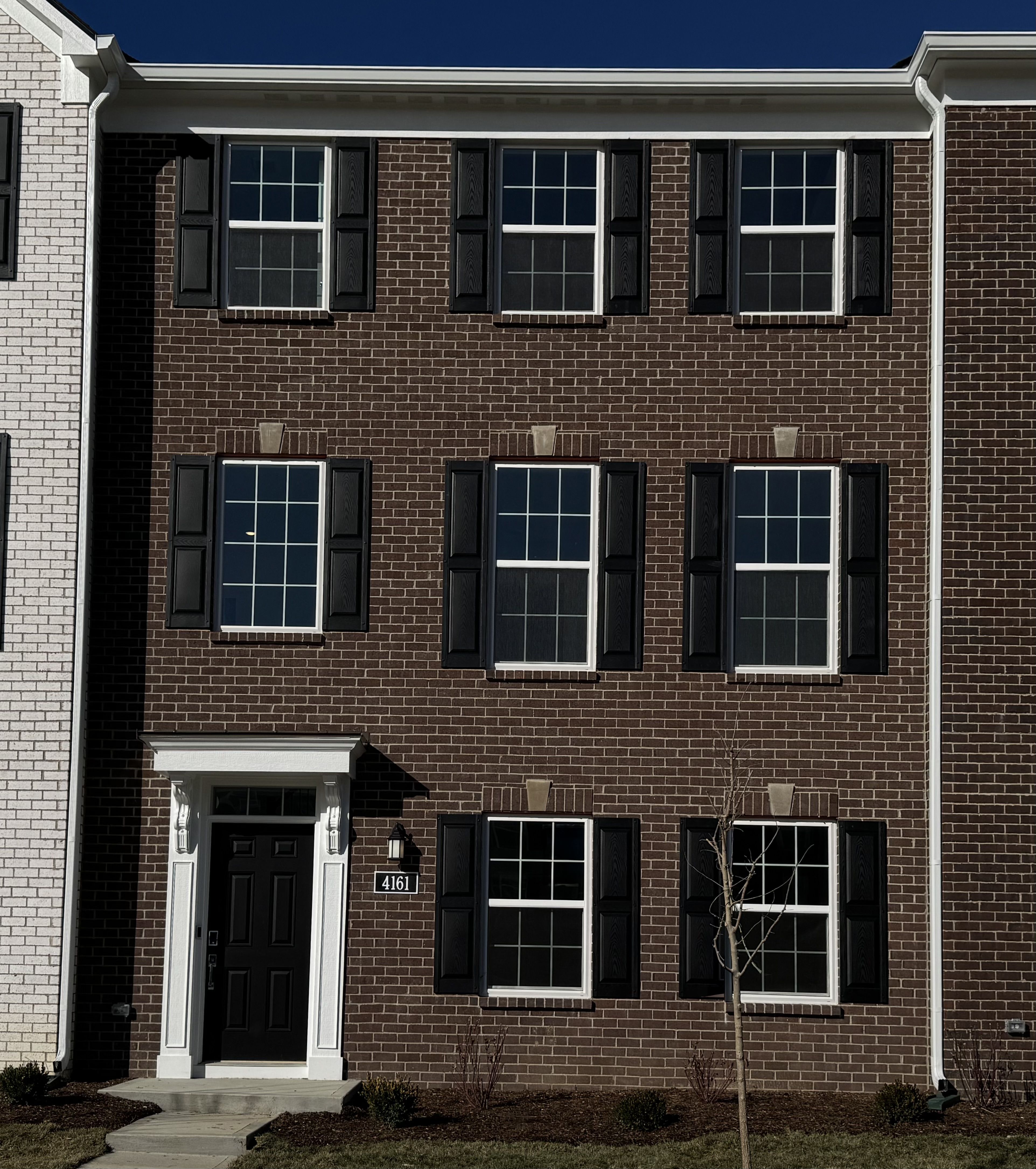 Exterior:Saratoga Village 39 E Exterior