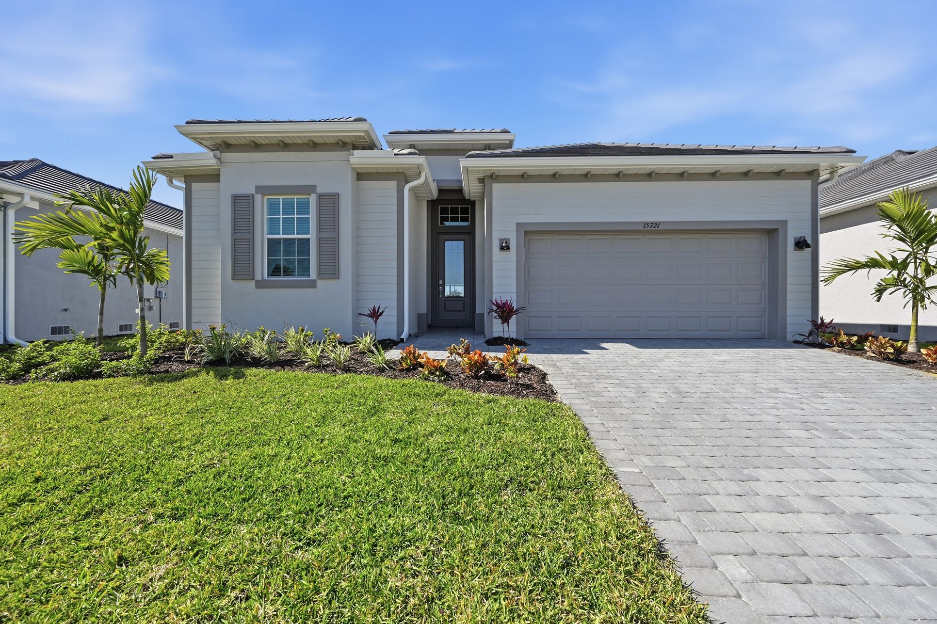 Exterior:01 15721 Raveneli Court Ft Myers FL Exterior Z62 4876