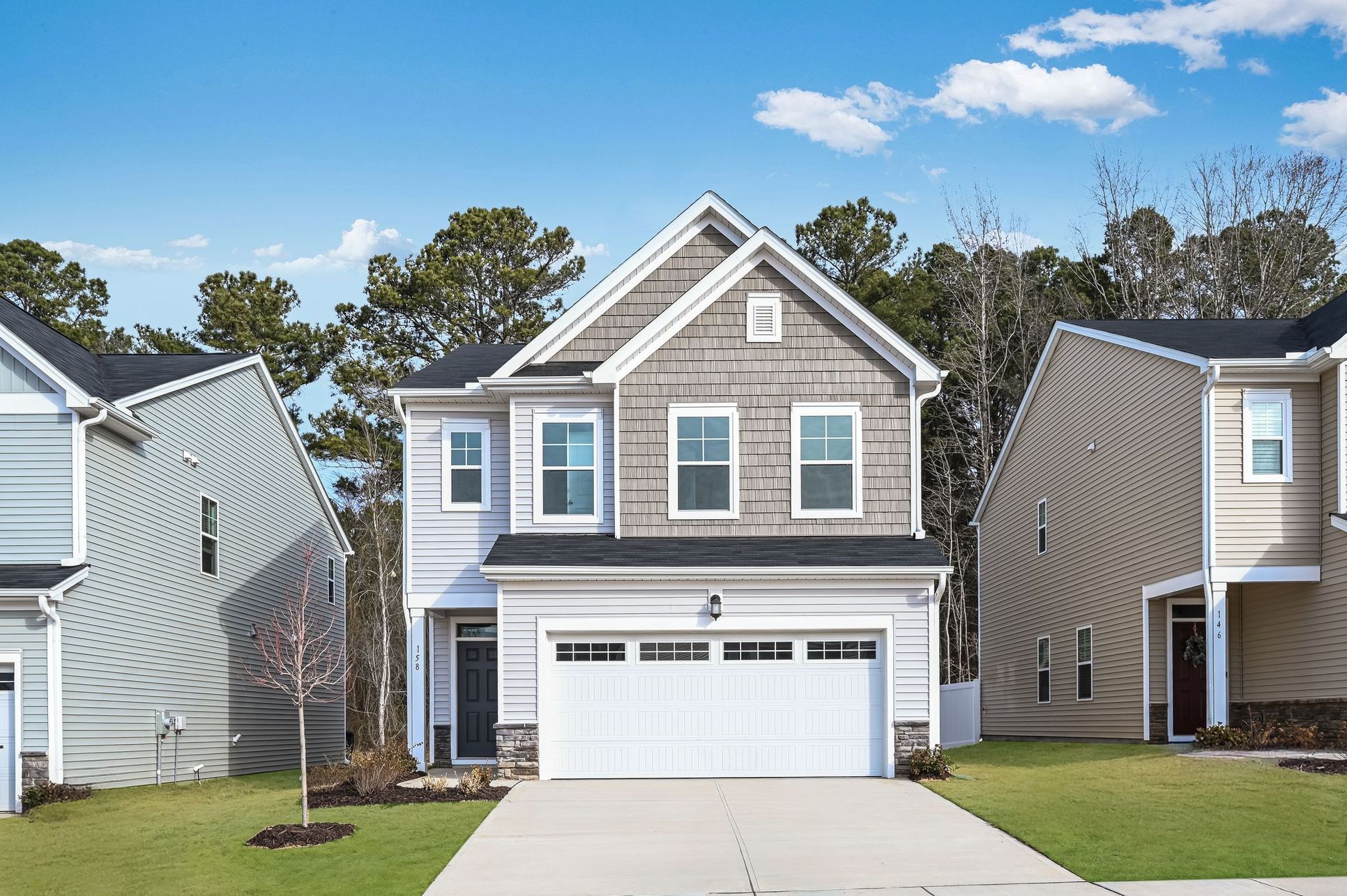 Exterior:Caitlin Crossing Chadwick H S19 (1)