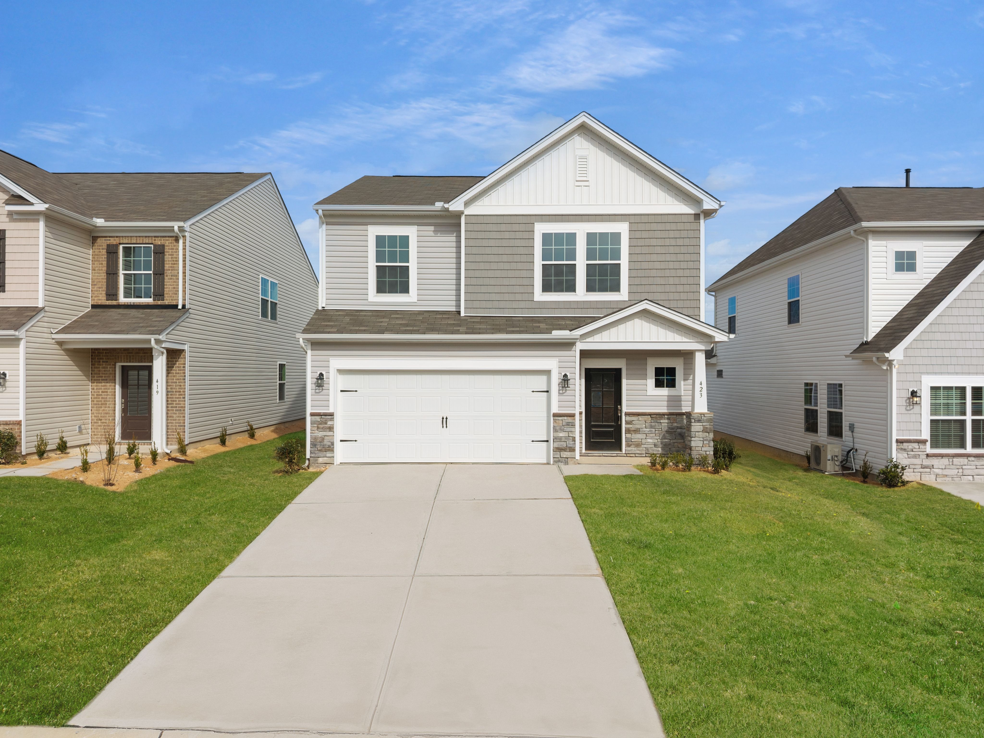 Exterior:423 Lees (1) copy