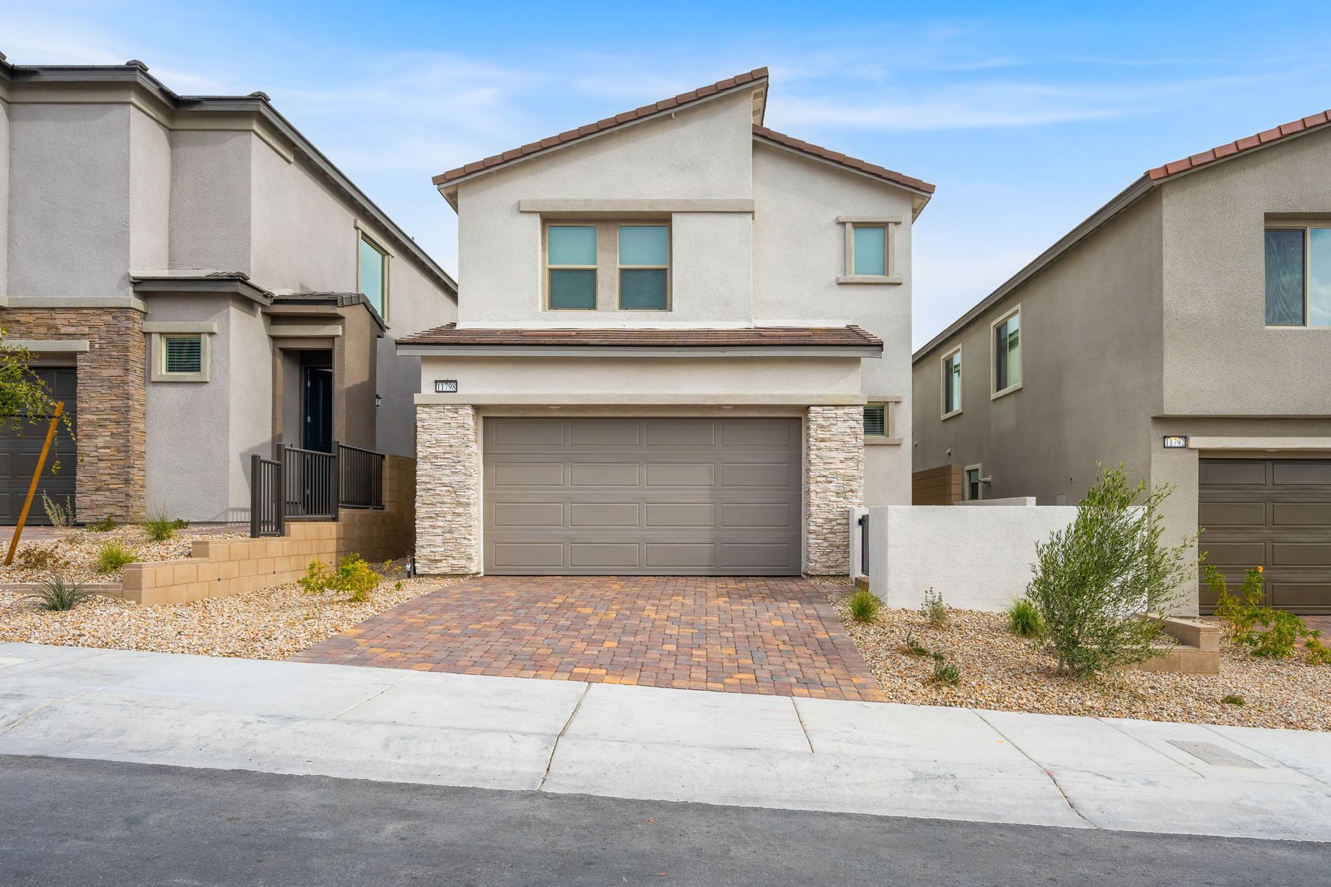 Exterior:1 web or mls Lennar 11798 Waterbird Ave 01