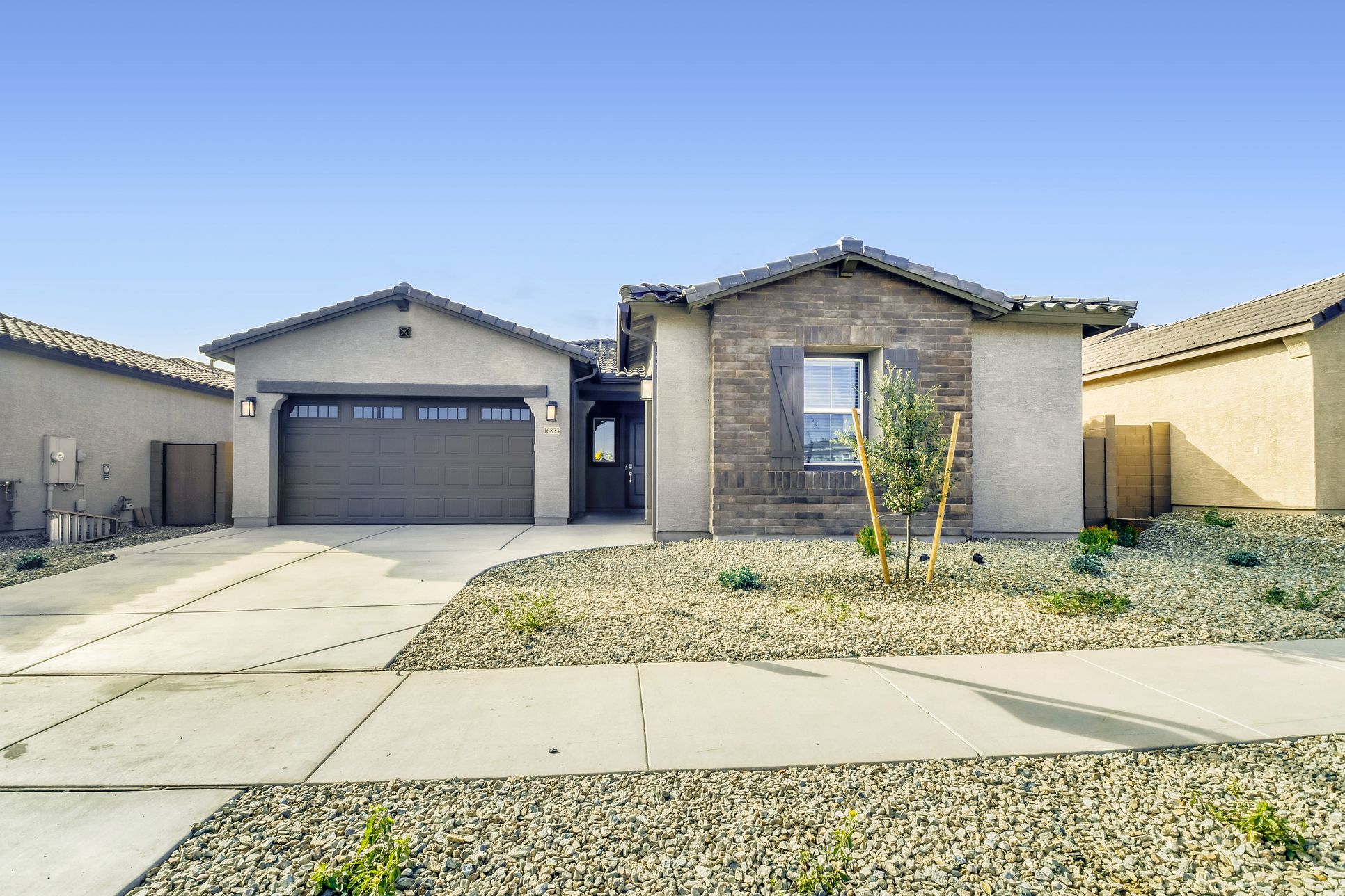 Exterior:16833 W Smoketree Dr Print Quality 001 01 Exterior Front