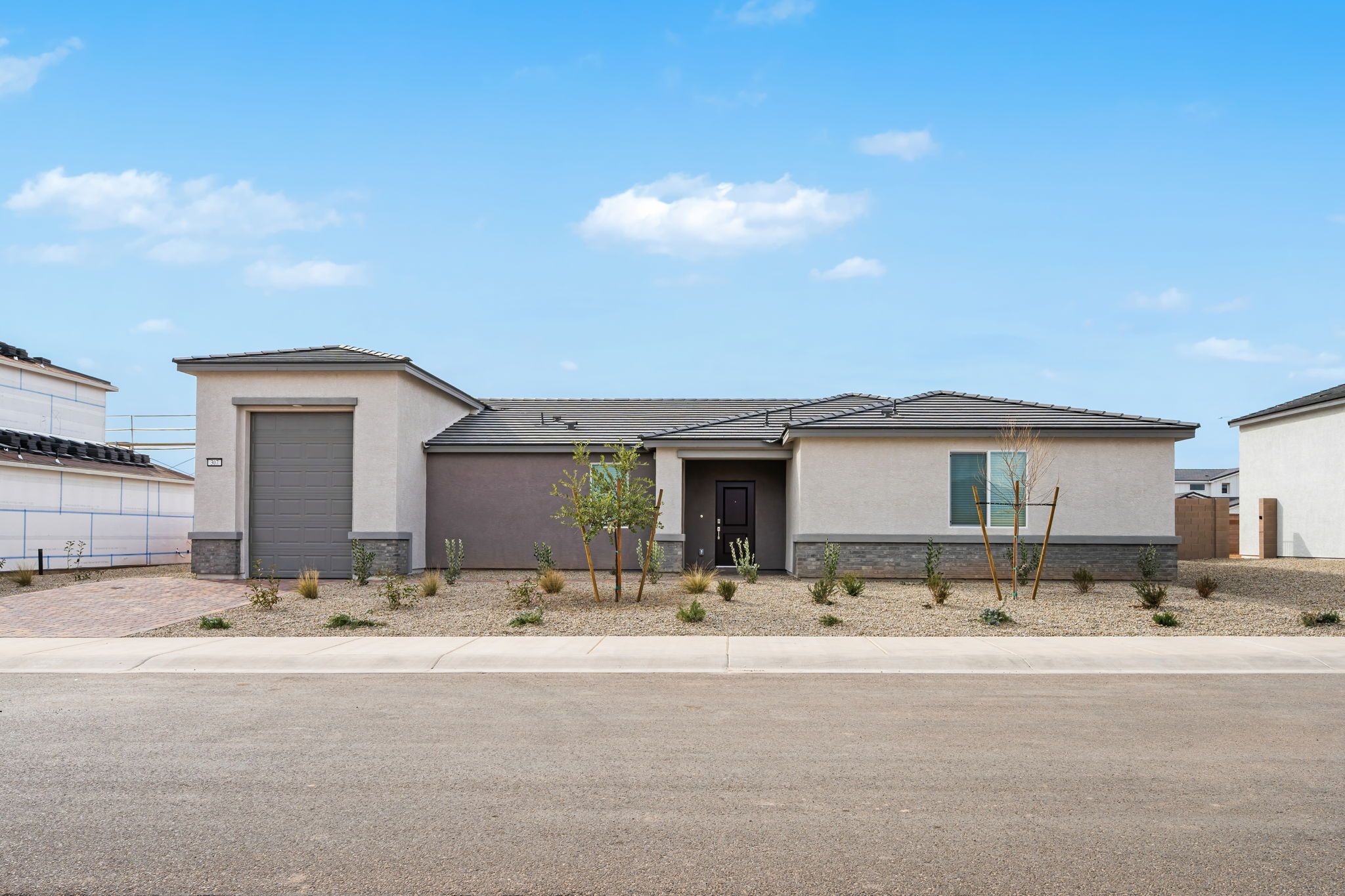 Exterior:1 web or mls Lennar  307  Sam Way 01